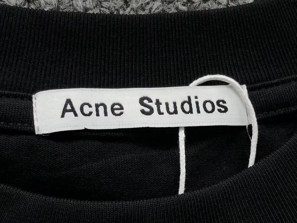 AcneStdios Tshirt