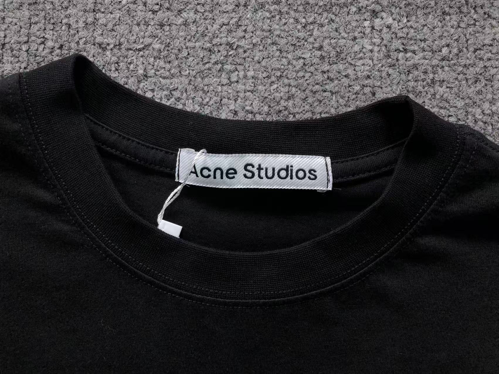 AcneStdios Longsleeve