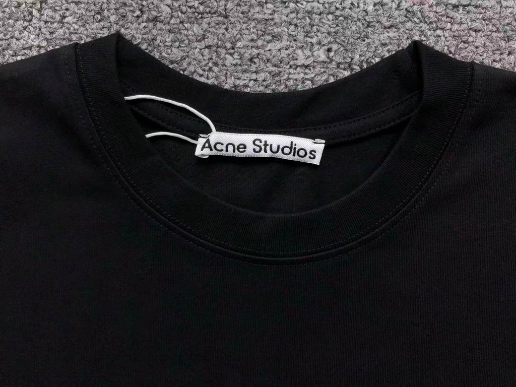 AcneStdios Tshirt