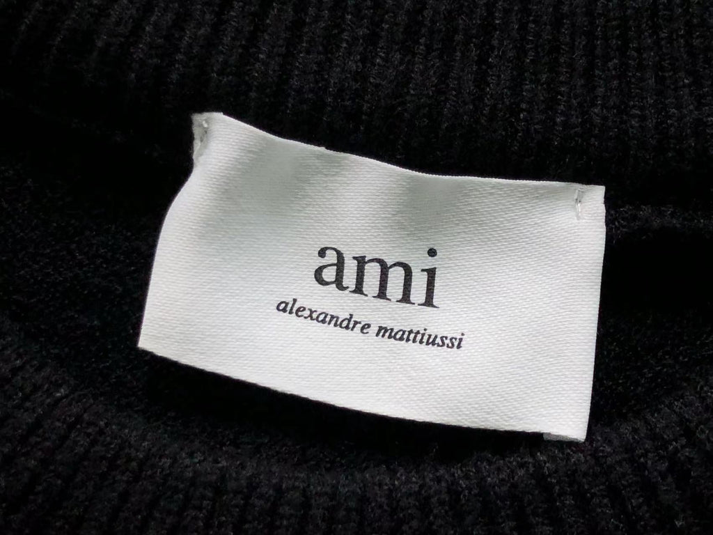 Am1 Sweater