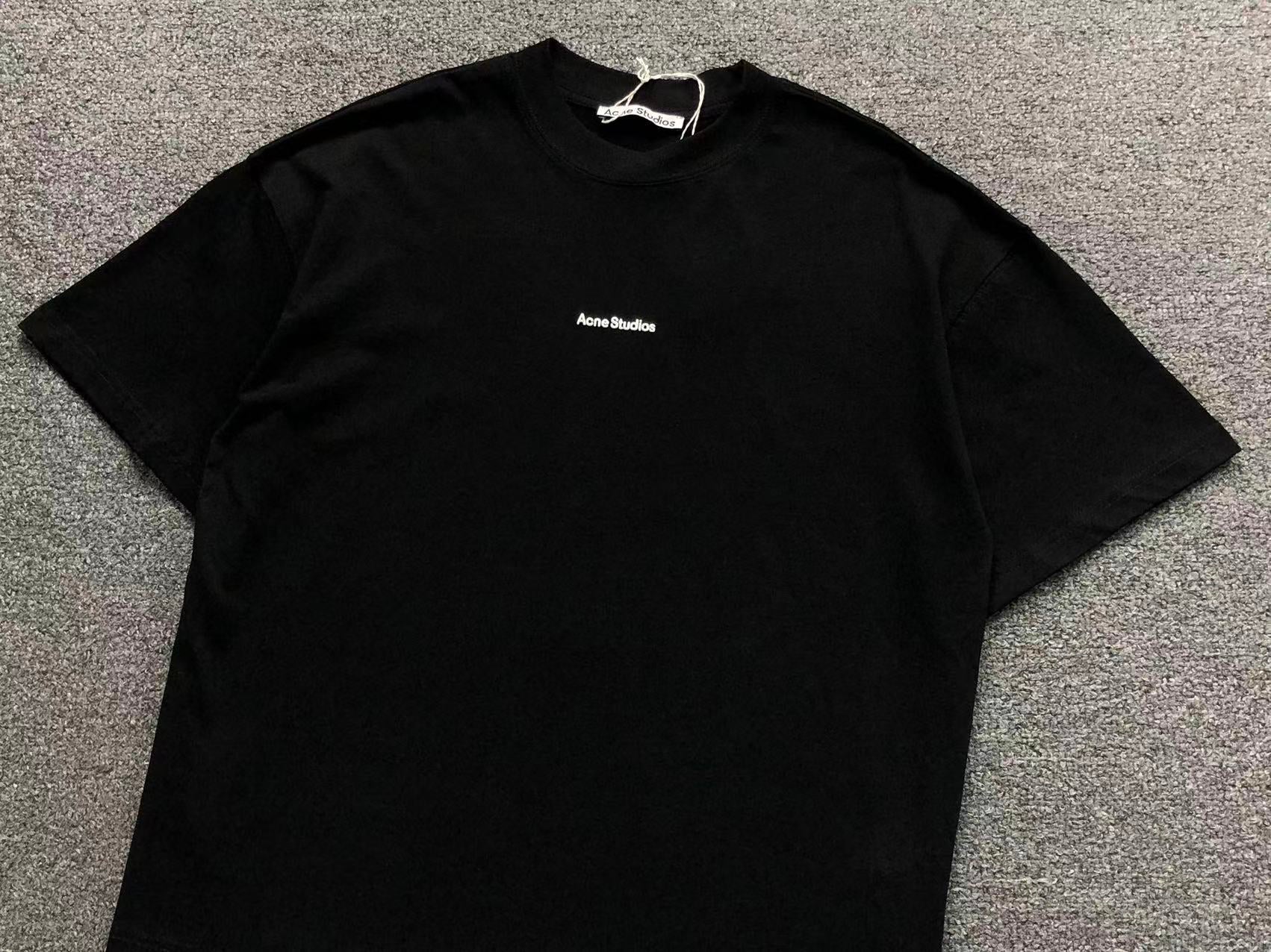 AcneStdios Tshirt