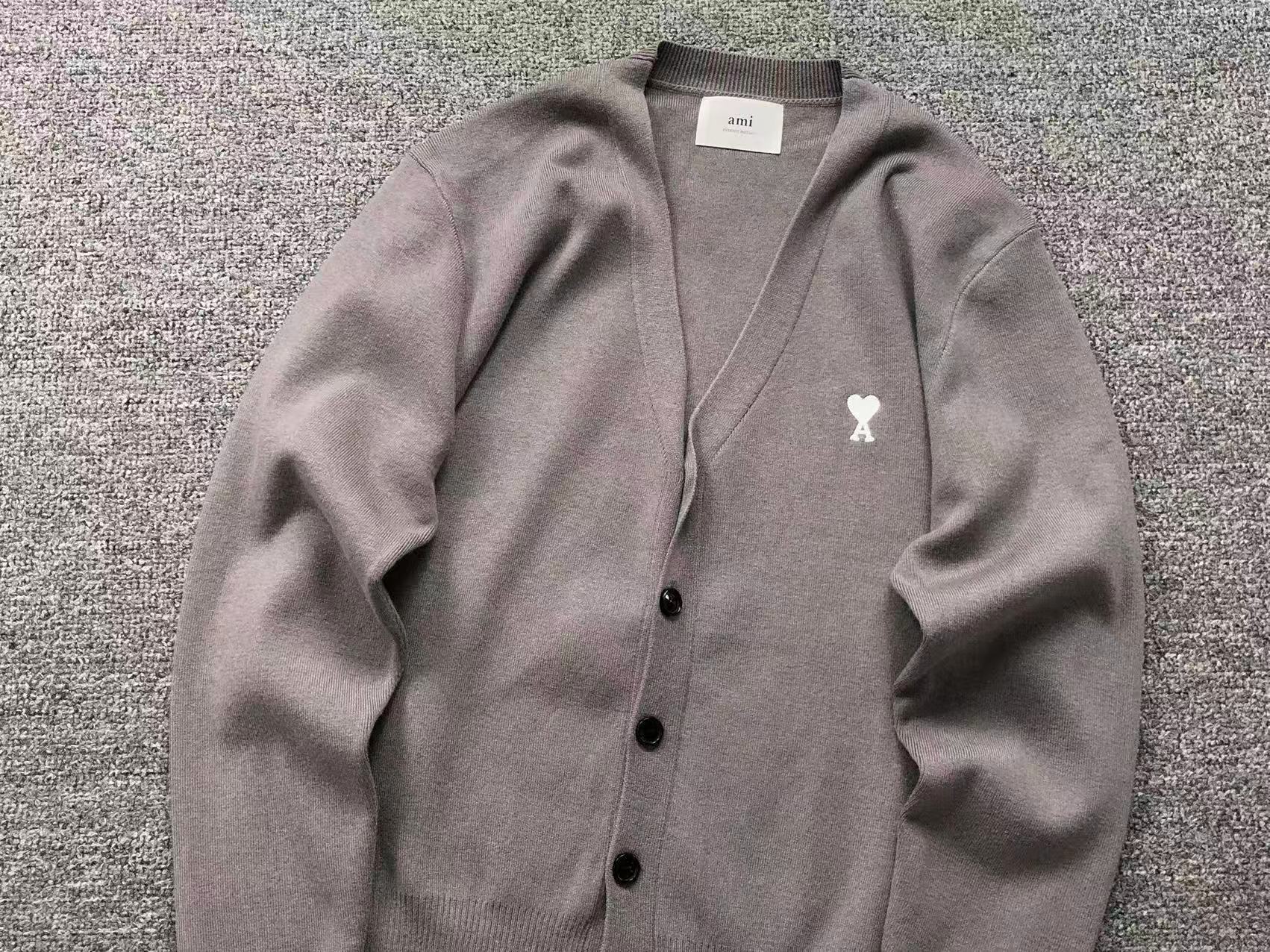 Am1 Sweater