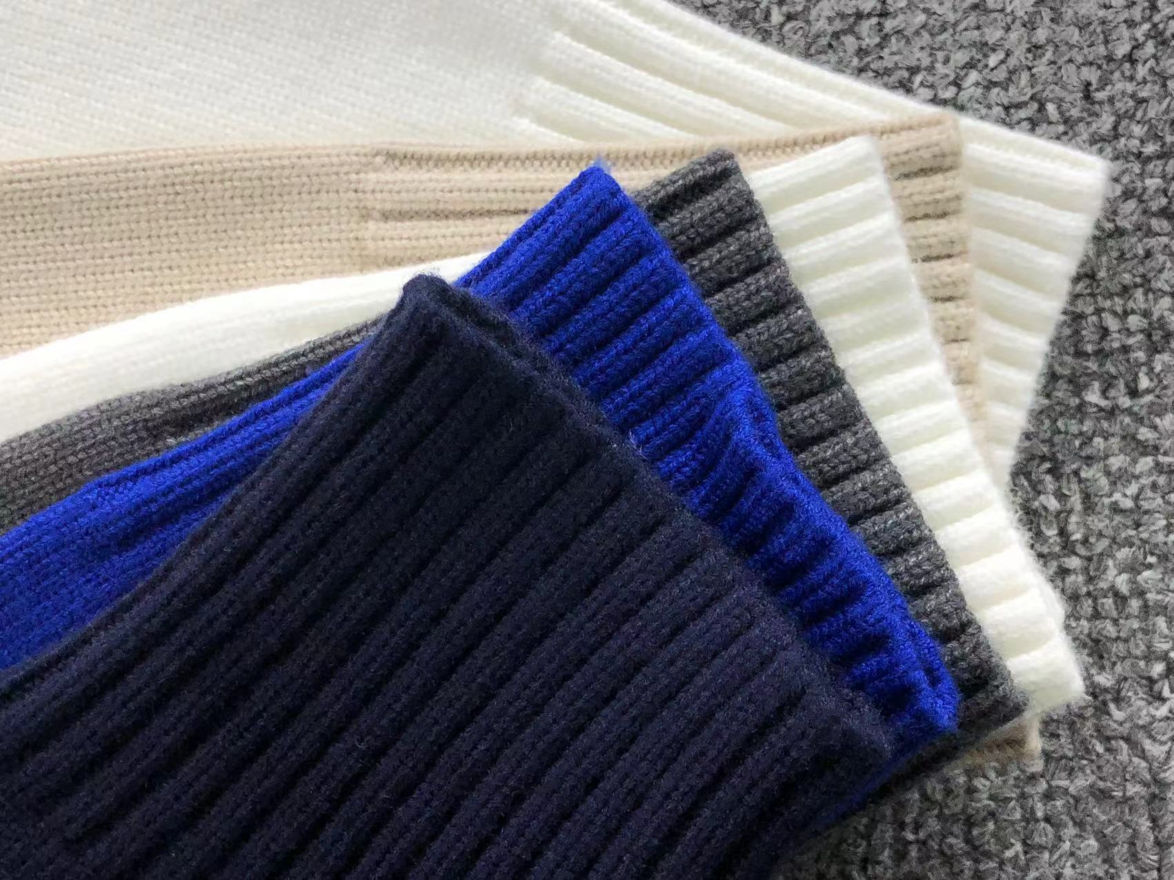 Am1 Sweater
