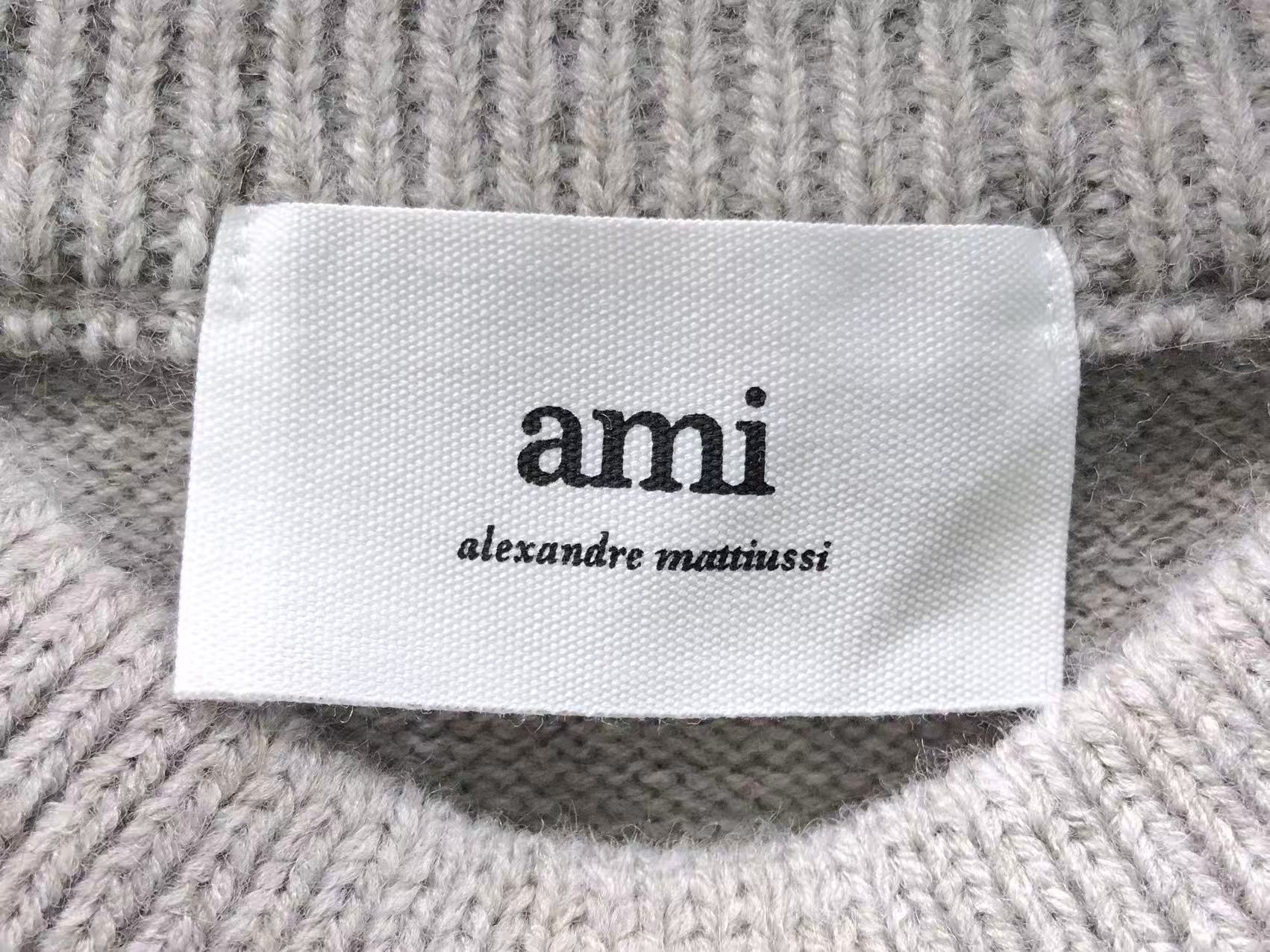 Am1 Sweater