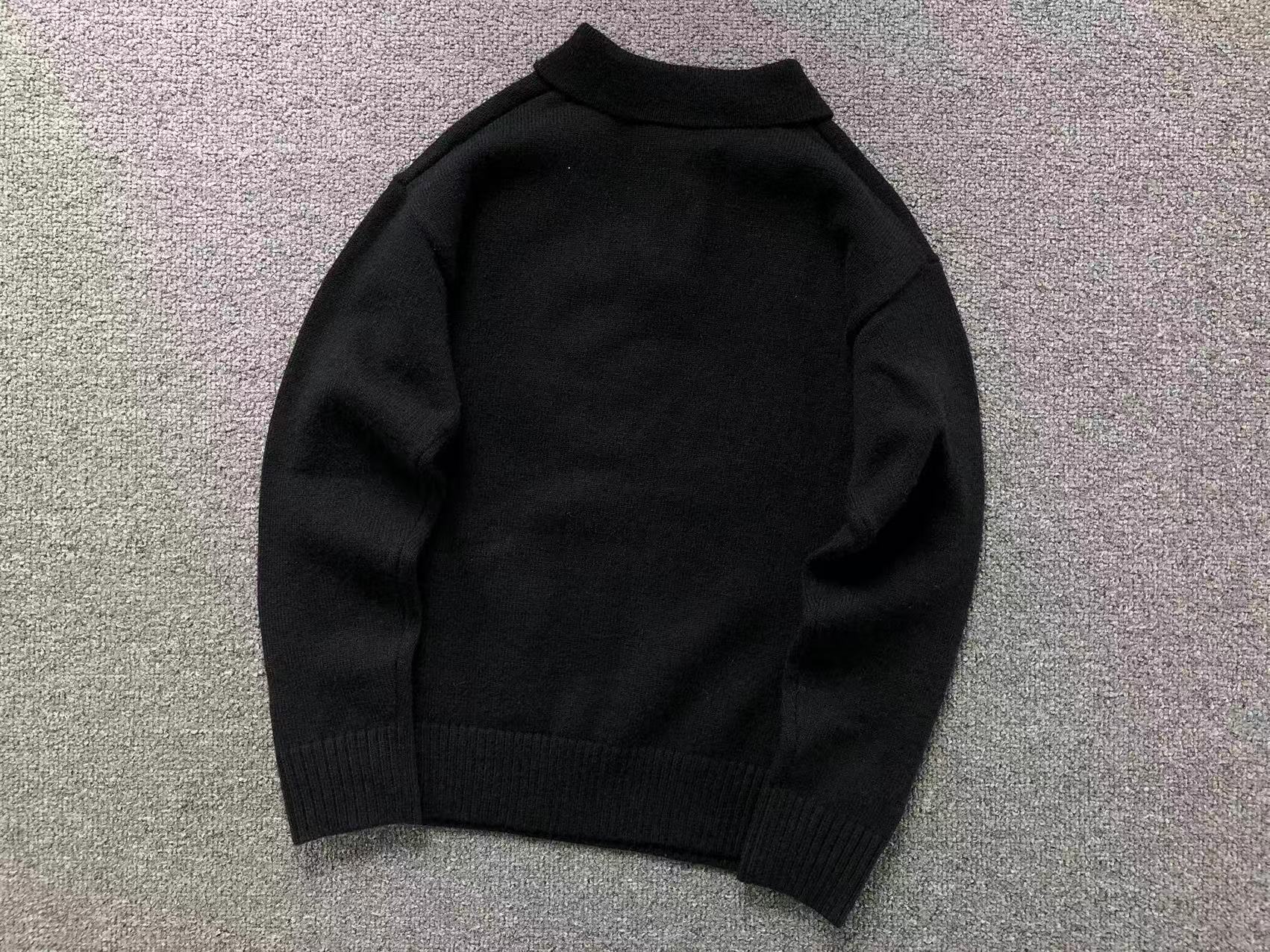 Am1 Sweater