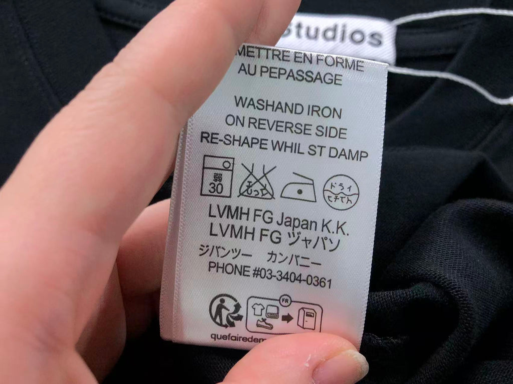 AcneStdios Tshirt