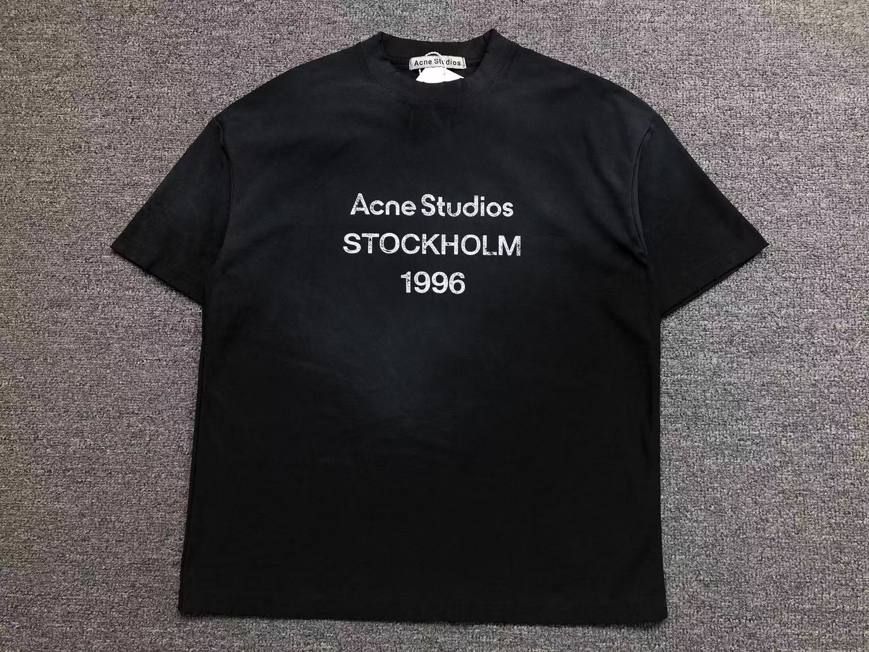 AcneStdios Tshirt