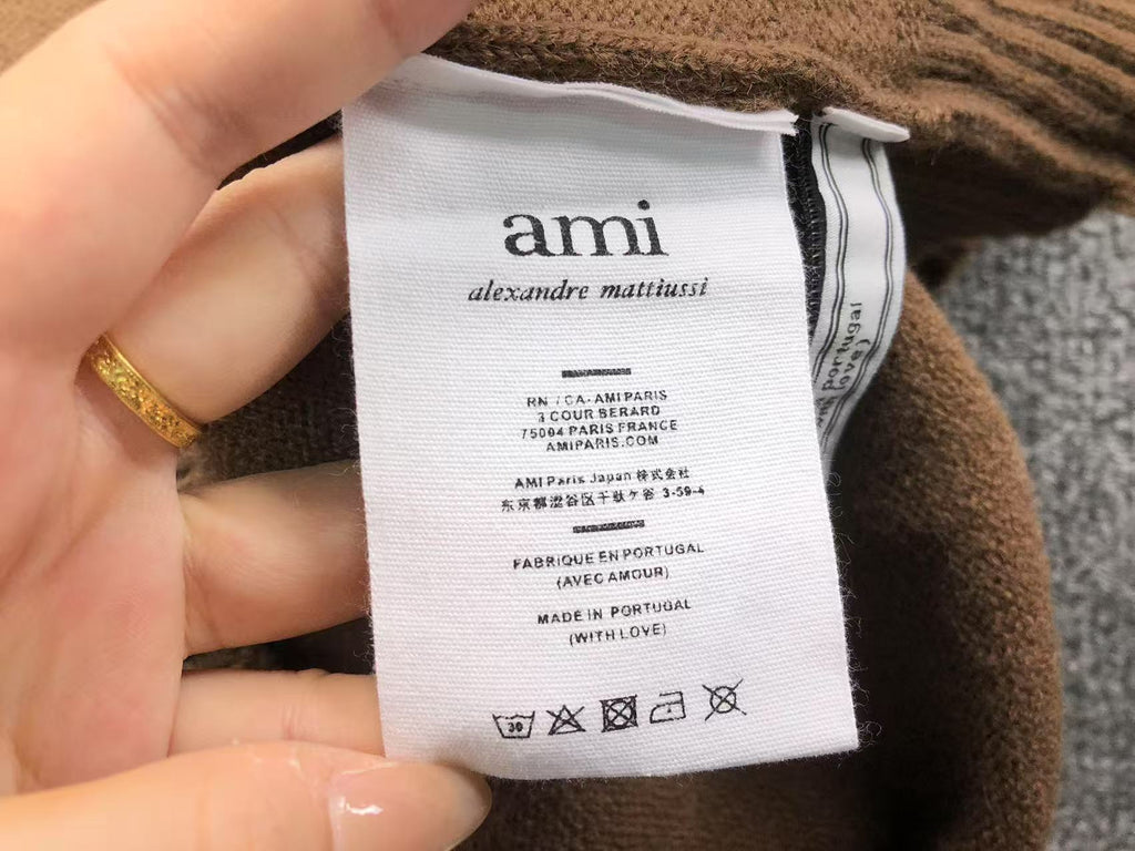 Am1 Sweater