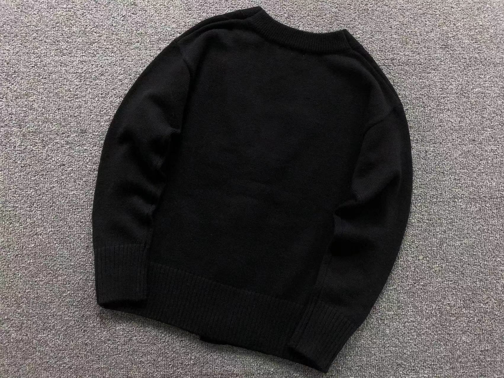 Am1 Sweater