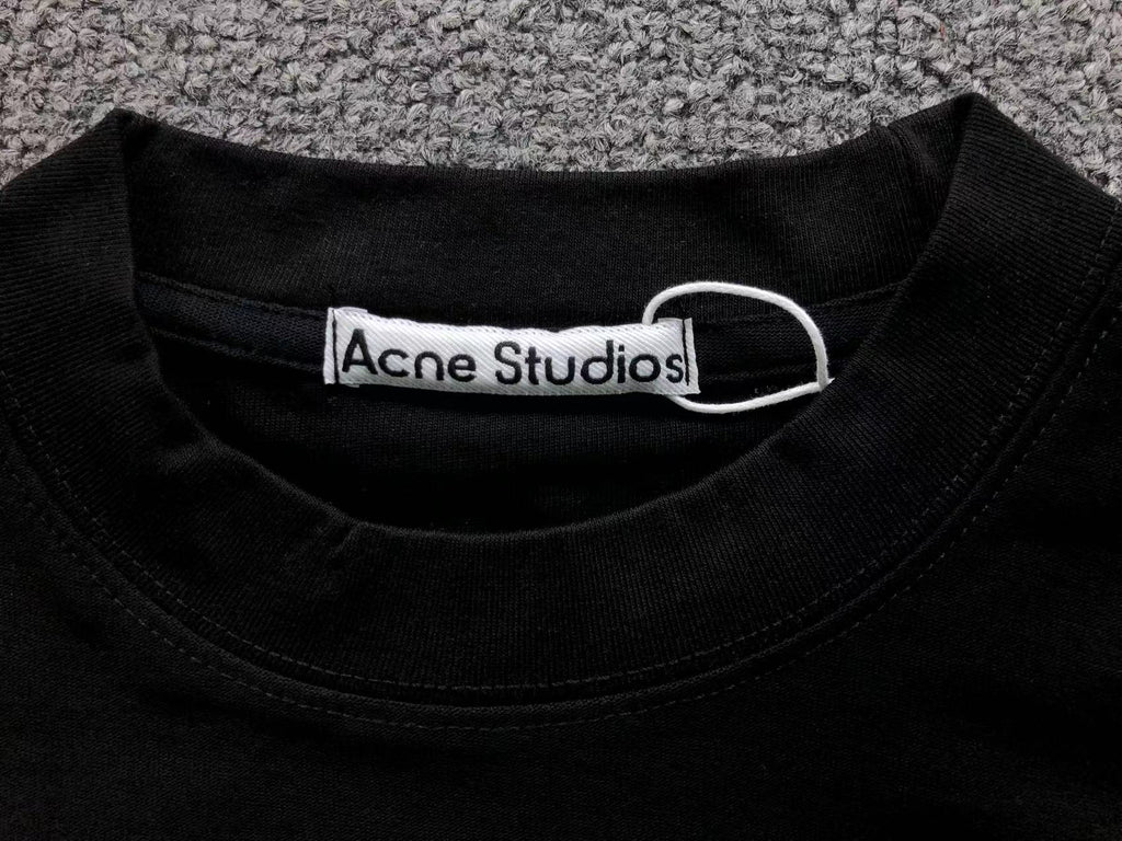 AcneStdios Tshirt
