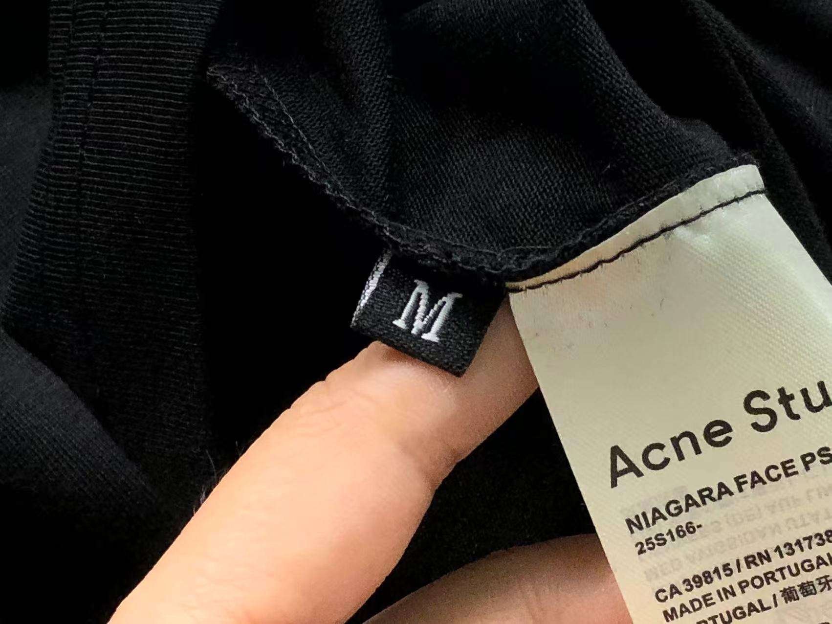 AcneStdios Tshirt
