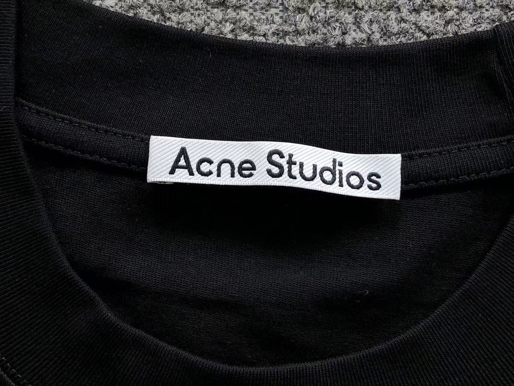 AcneStdios Tshirt