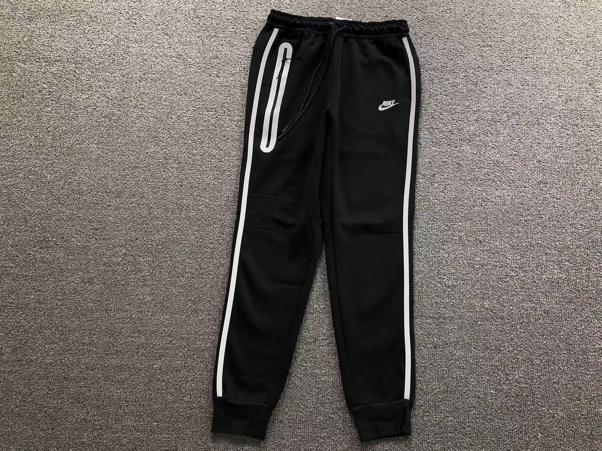 N1K Pants & Hoodie