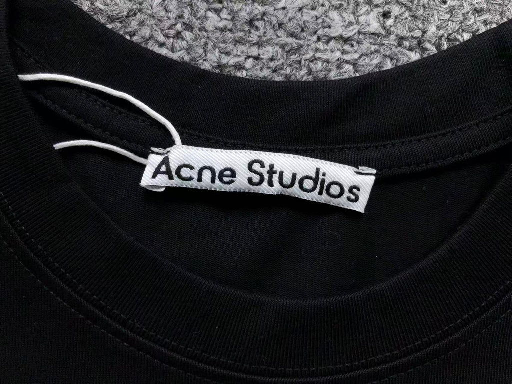 AcneStdios Tshirt