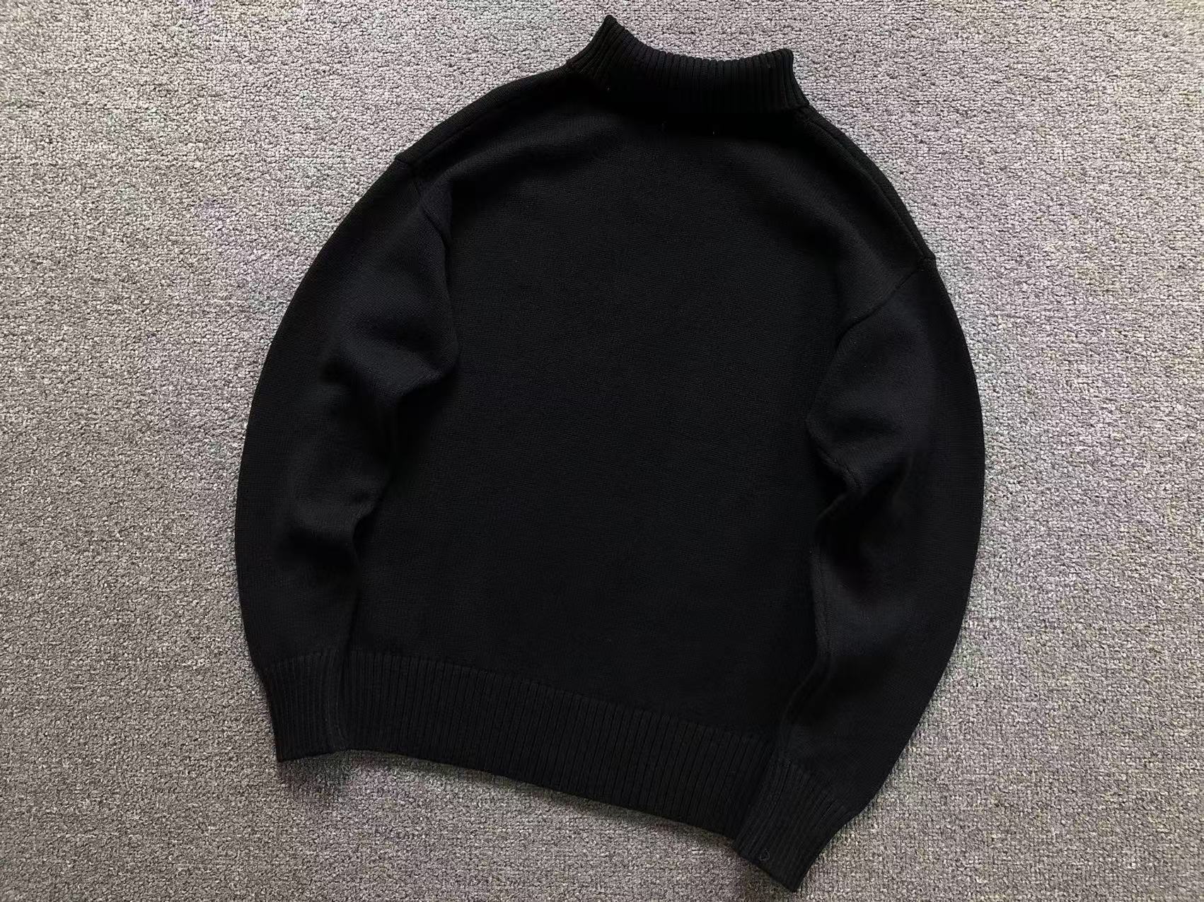 Am1 Sweater