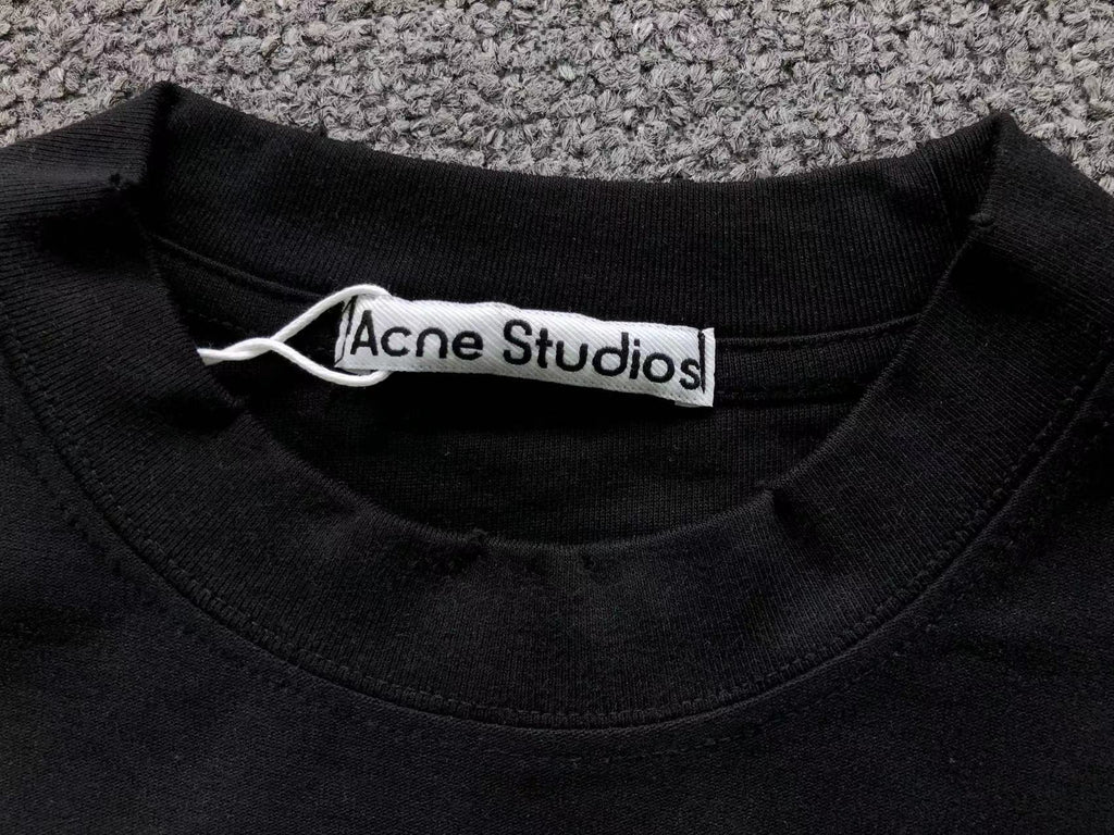 AcneStdios Tshirt