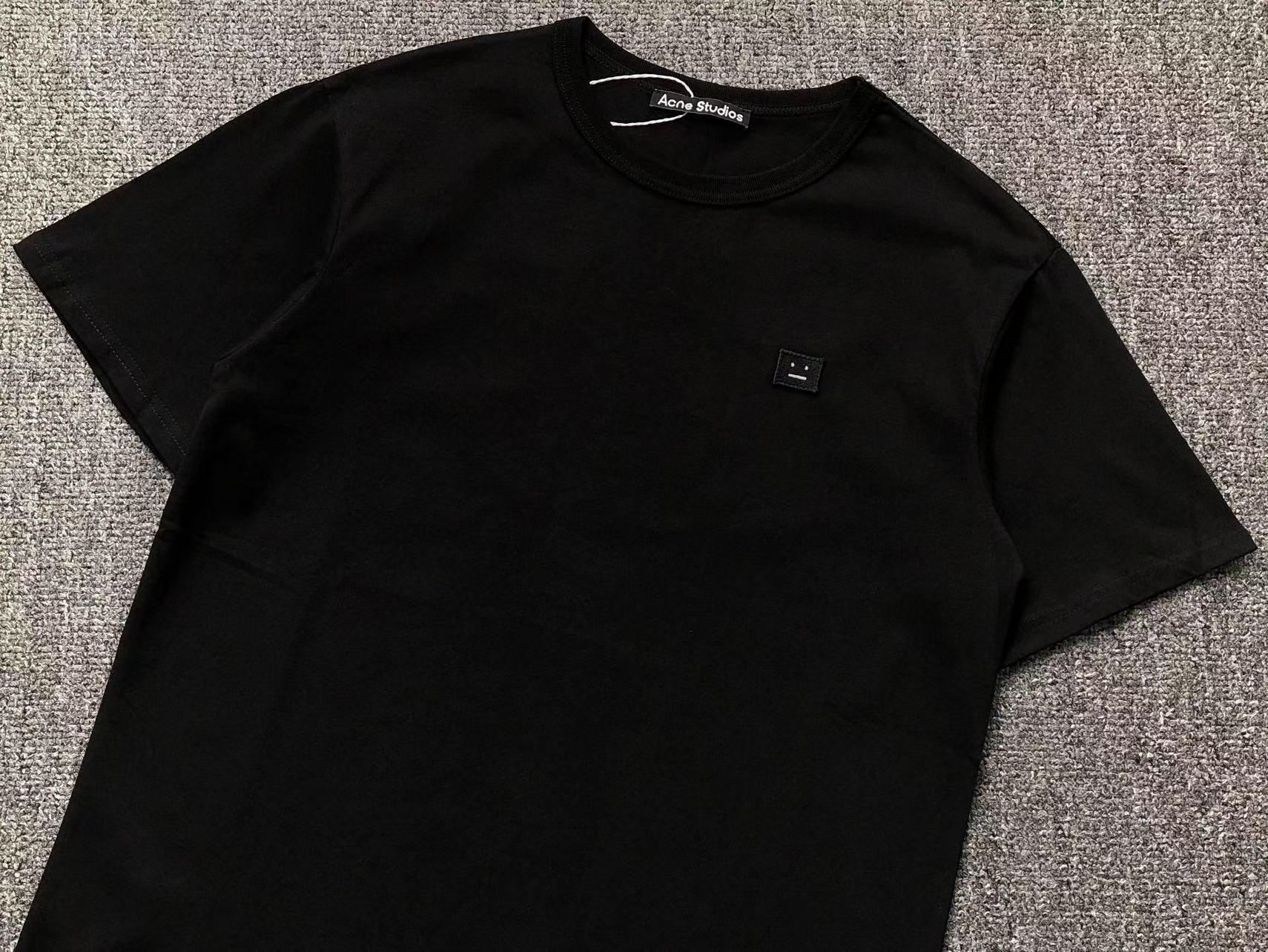 AcneStdios Tshirt