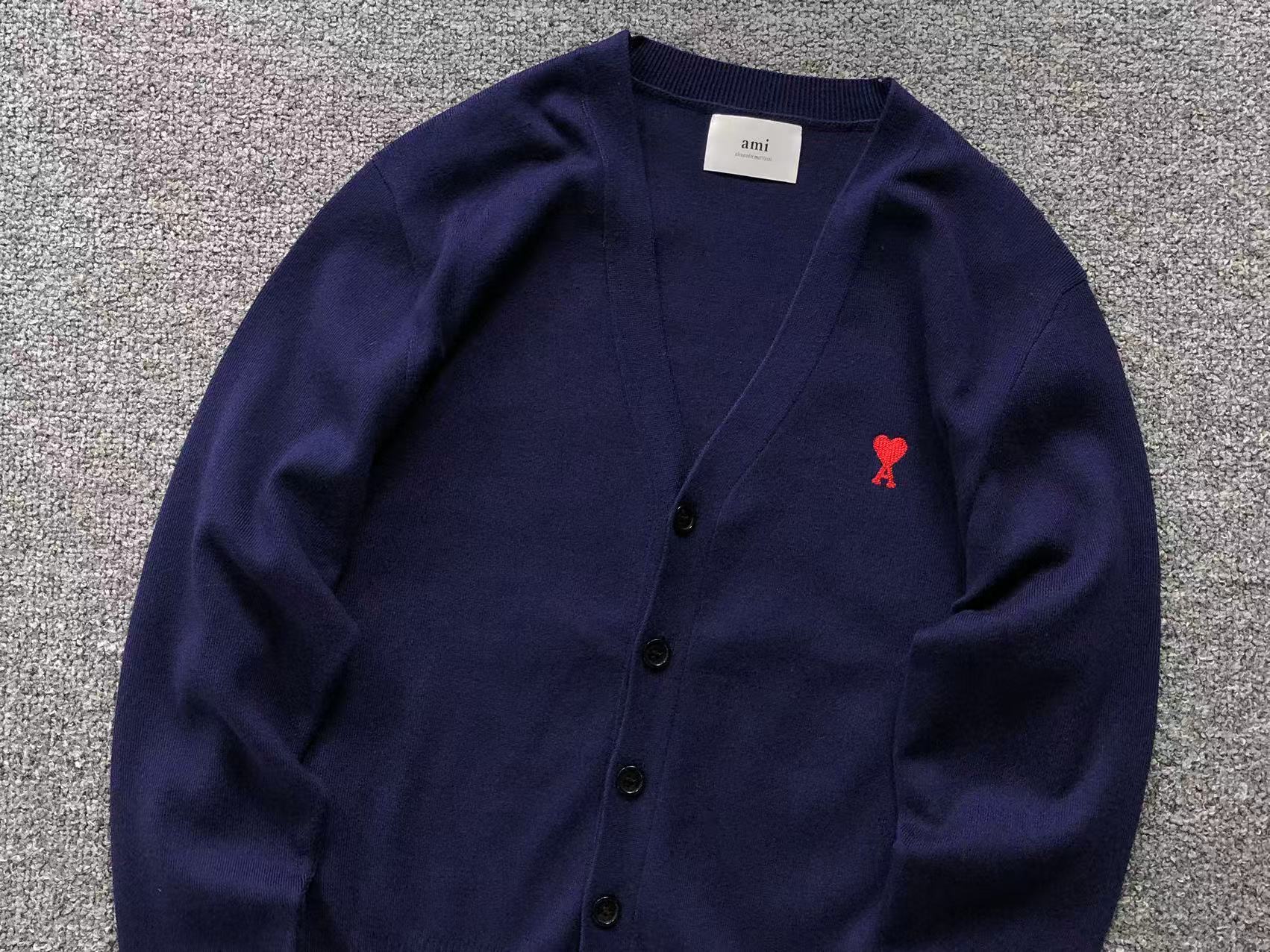 Am1 Sweater