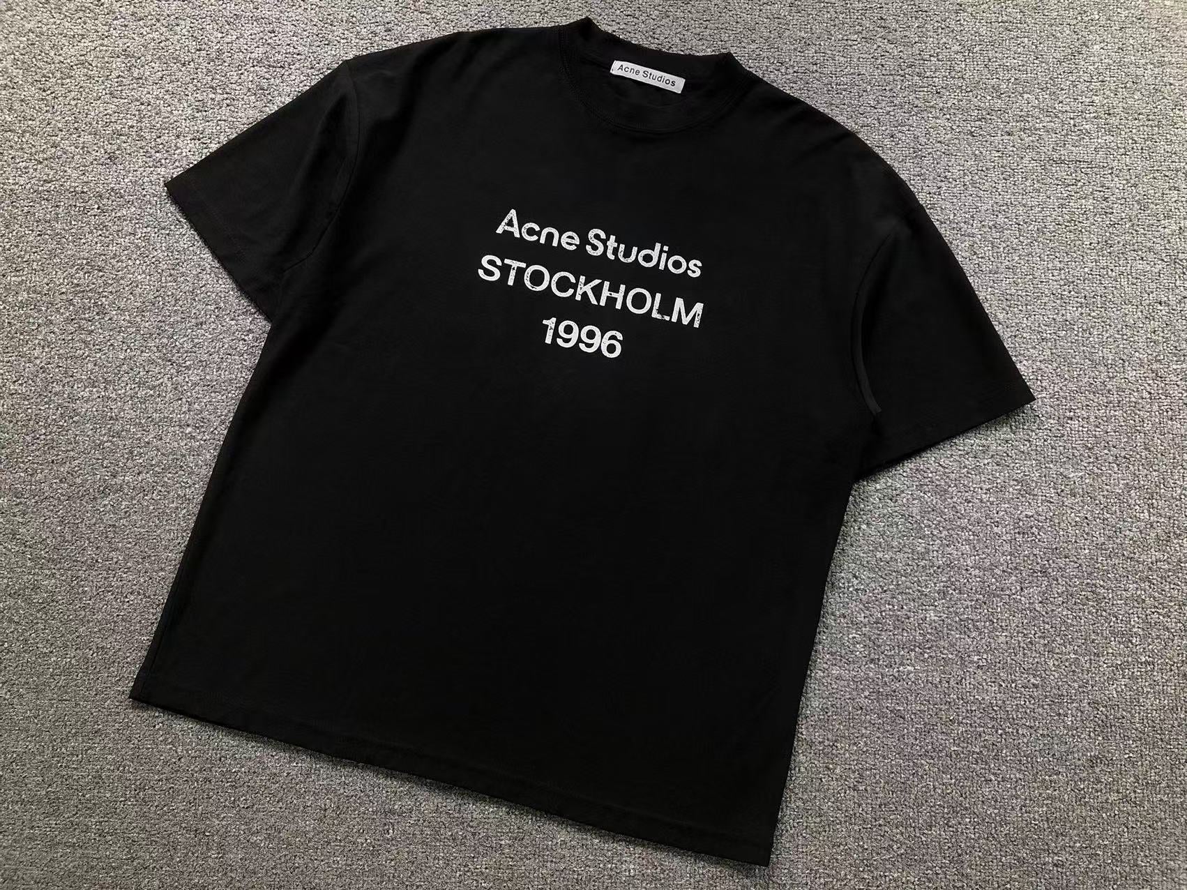 AcneStdios Tshirt