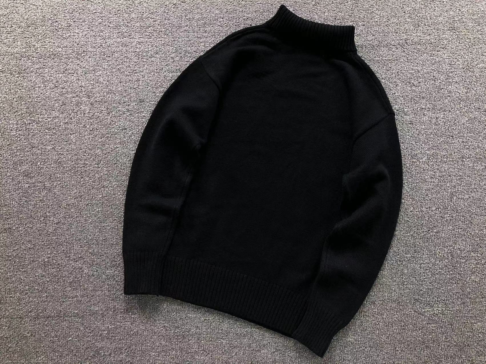 Am1 Sweater
