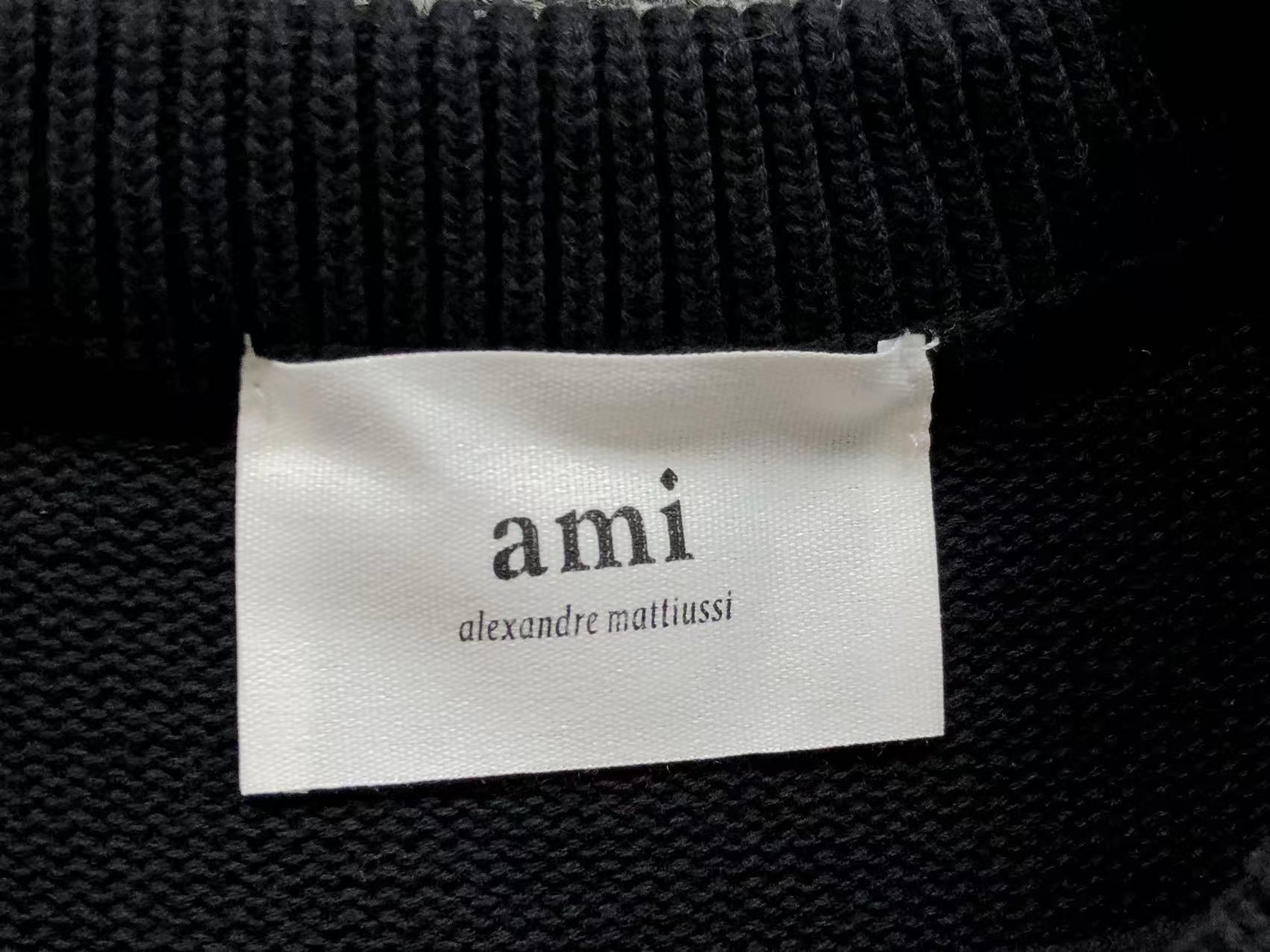 Am1 Sweater