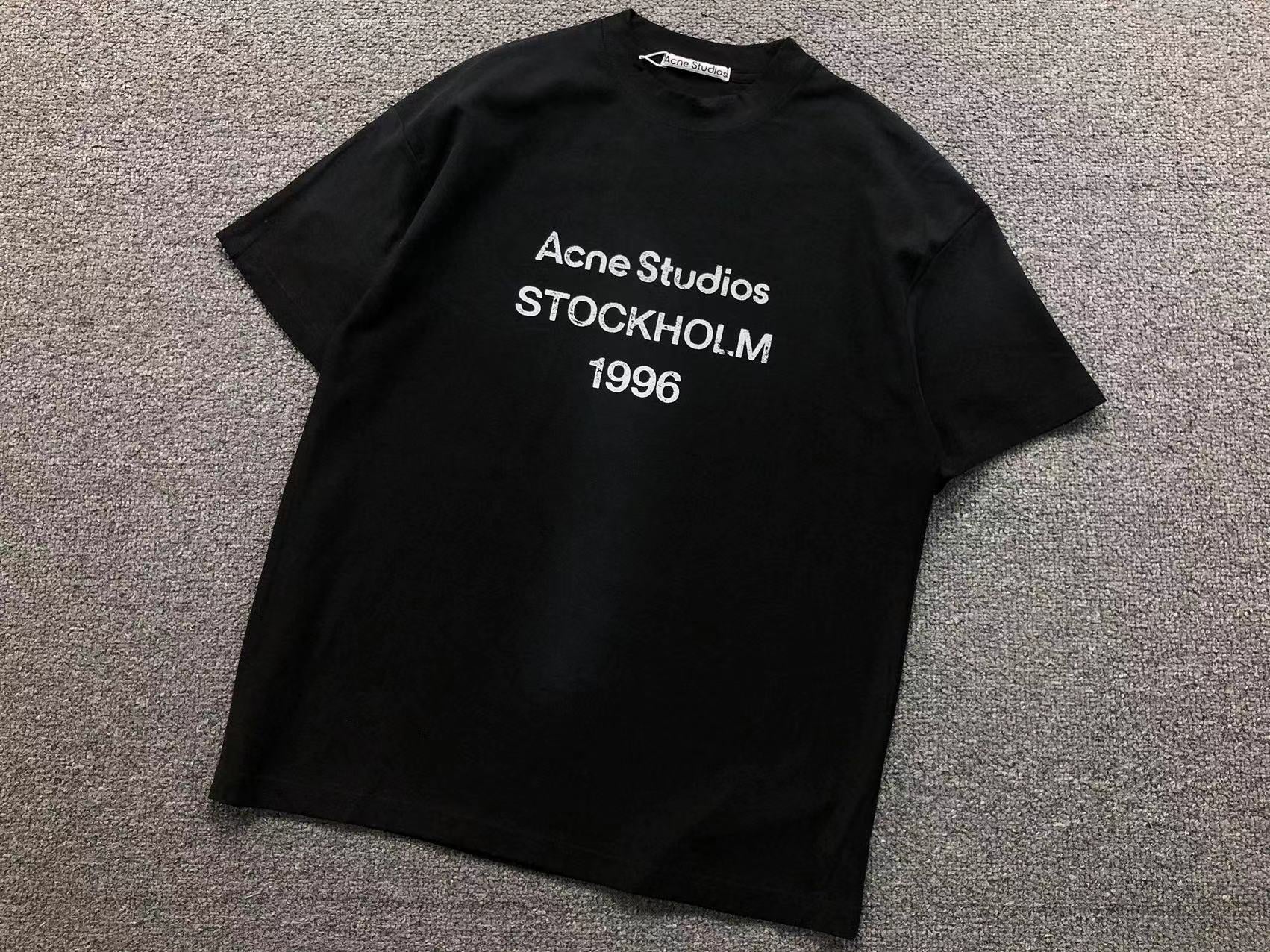 AcneStdios Tshirt
