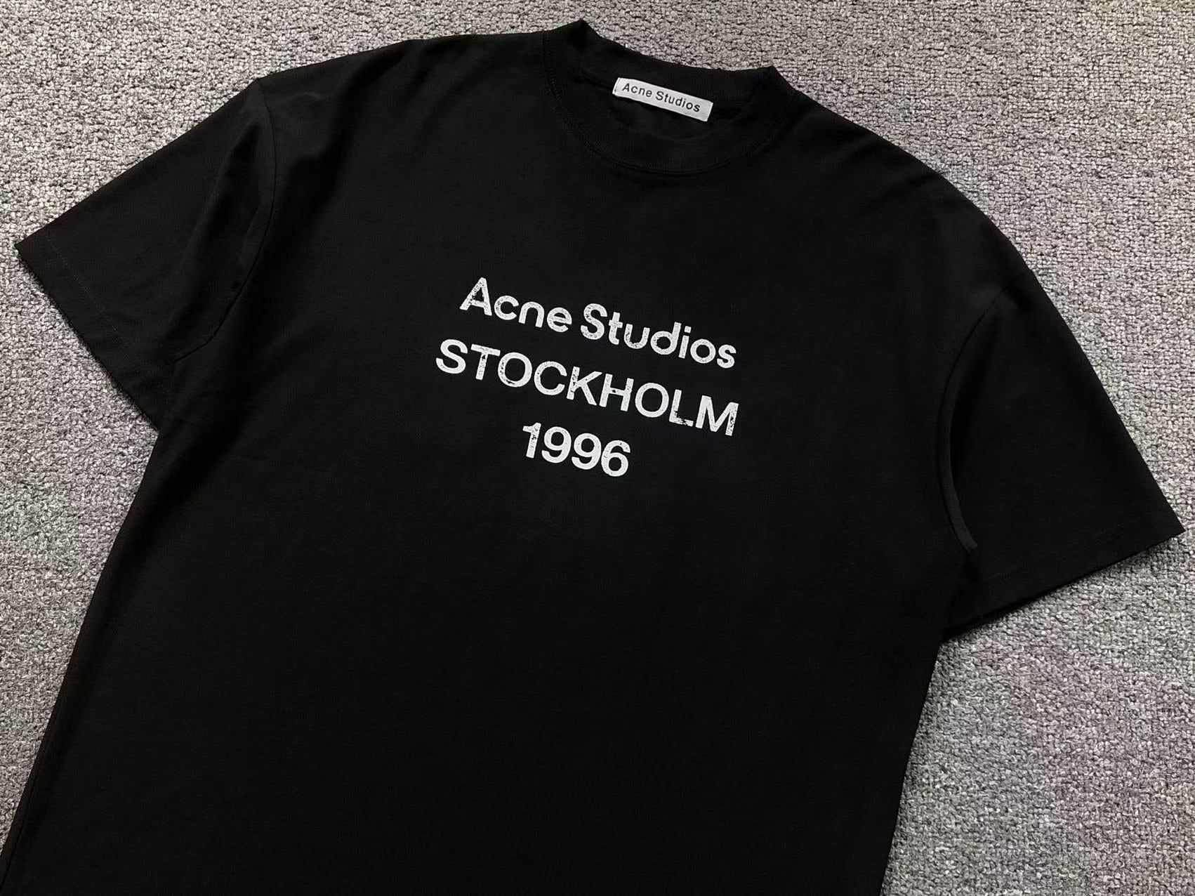 AcneStdios Tshirt