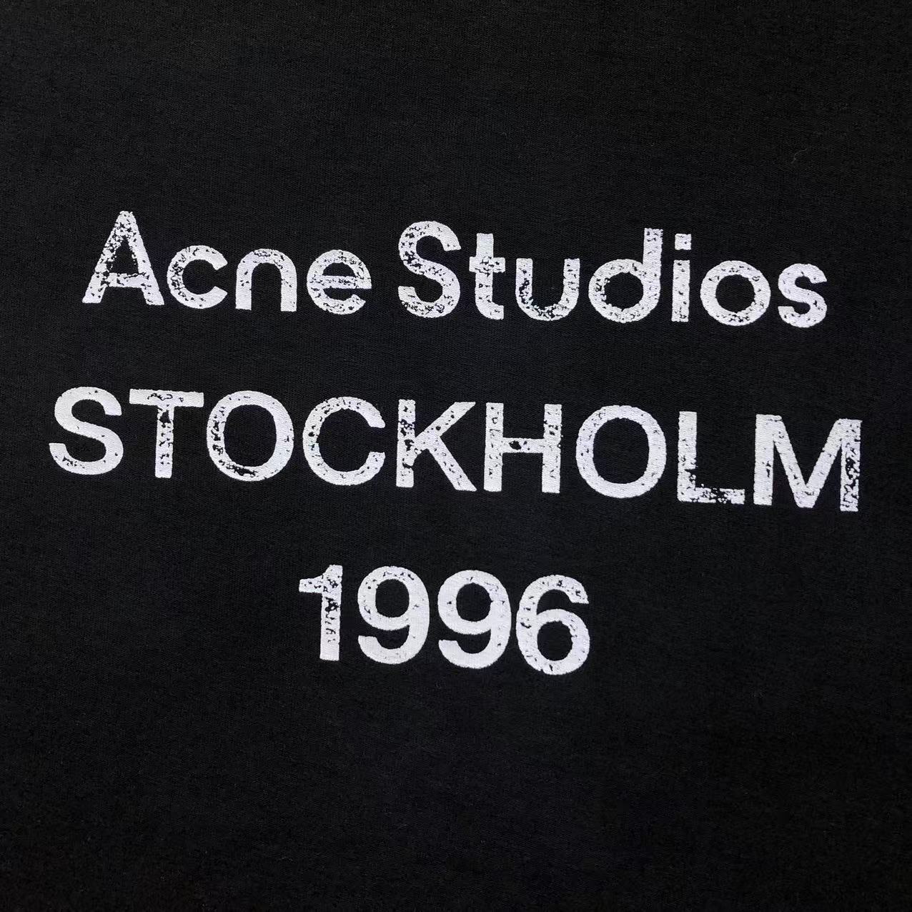 AcneStdios Tshirt