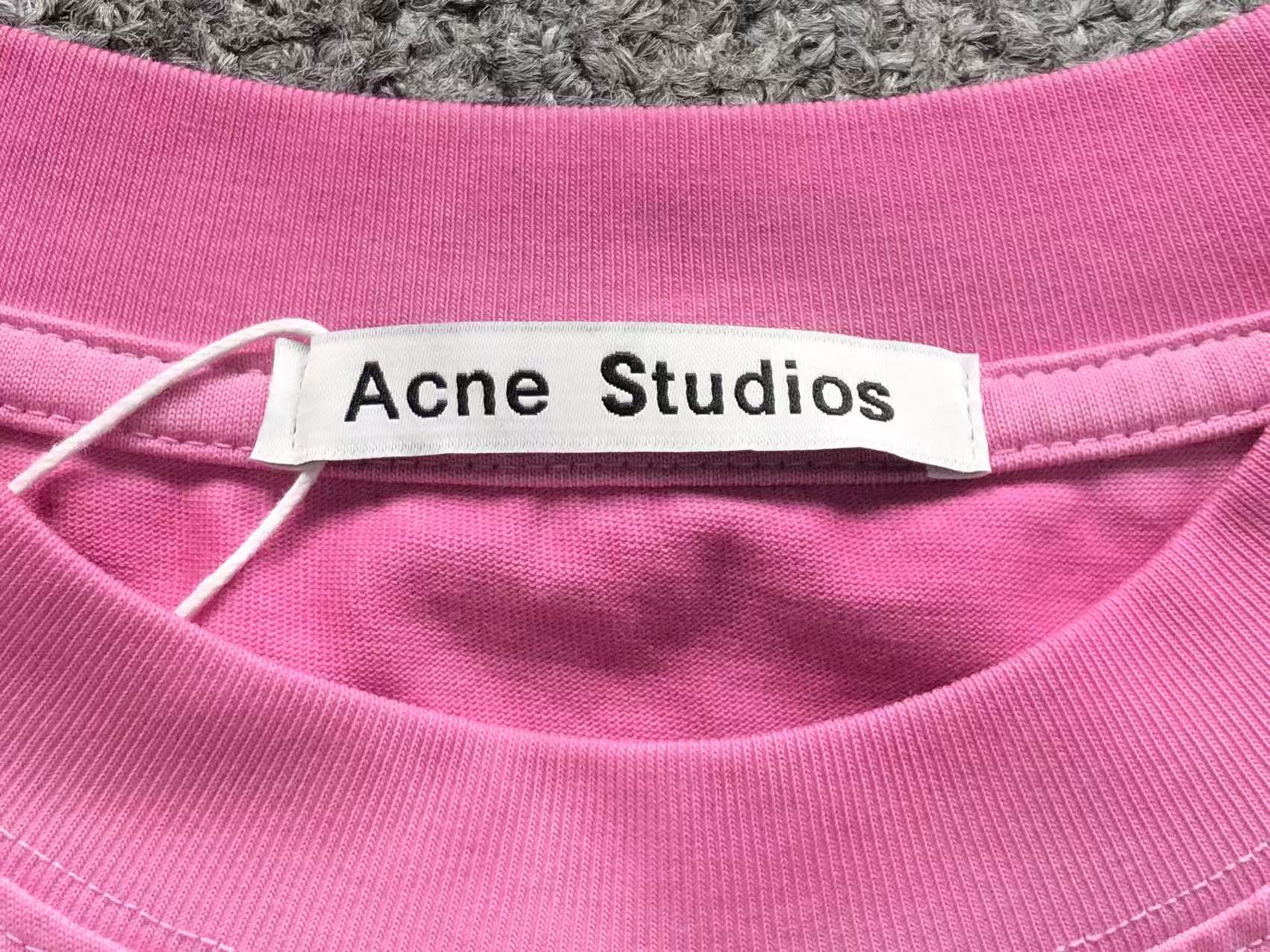 AcneStdios Tshirt