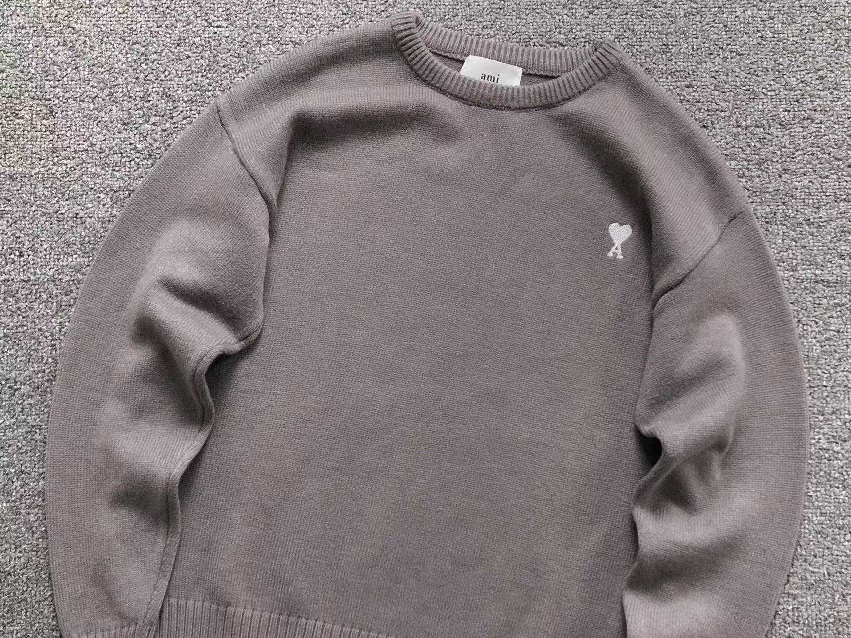 Am1 Sweater