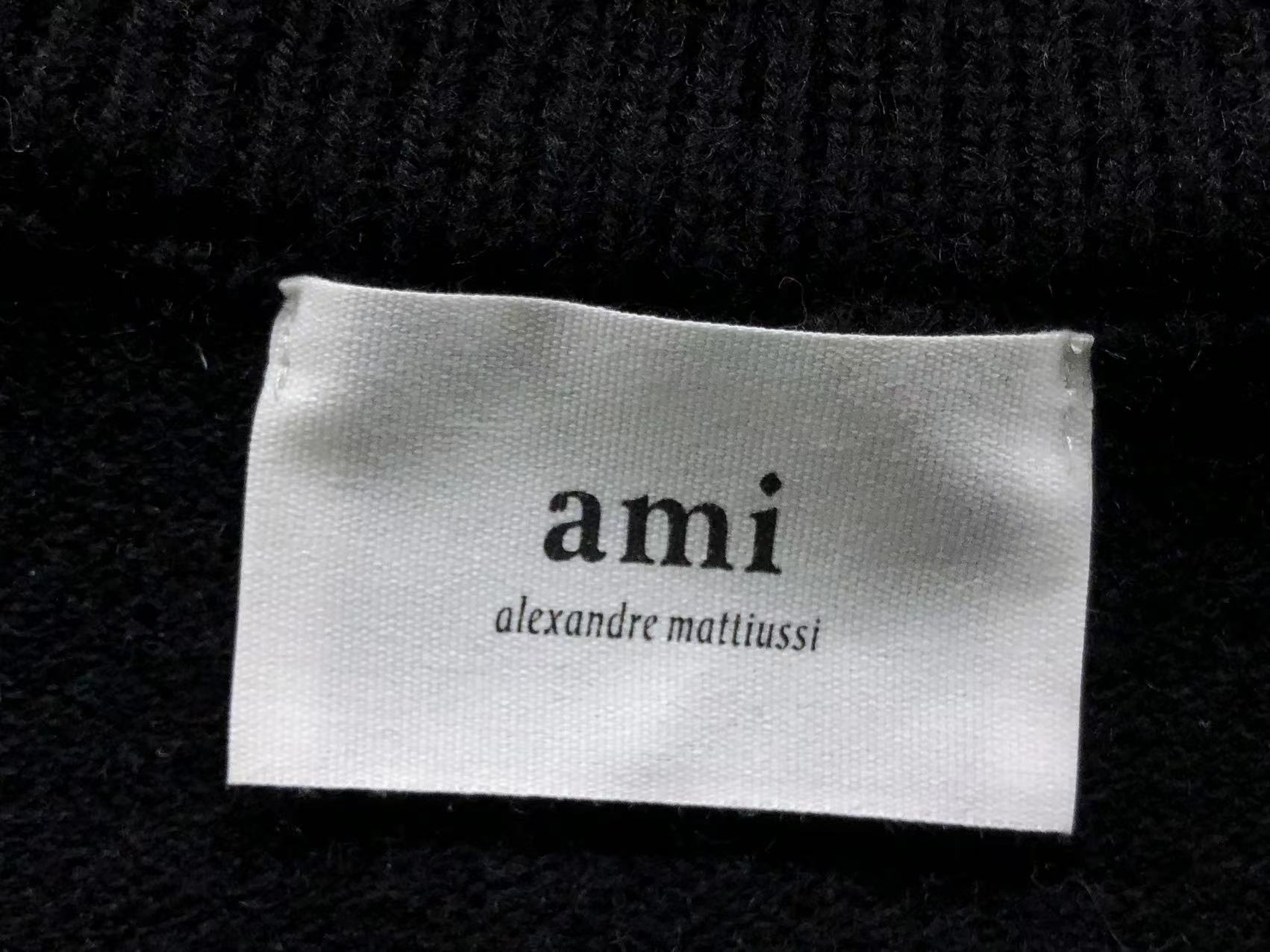 Am1 Sweater