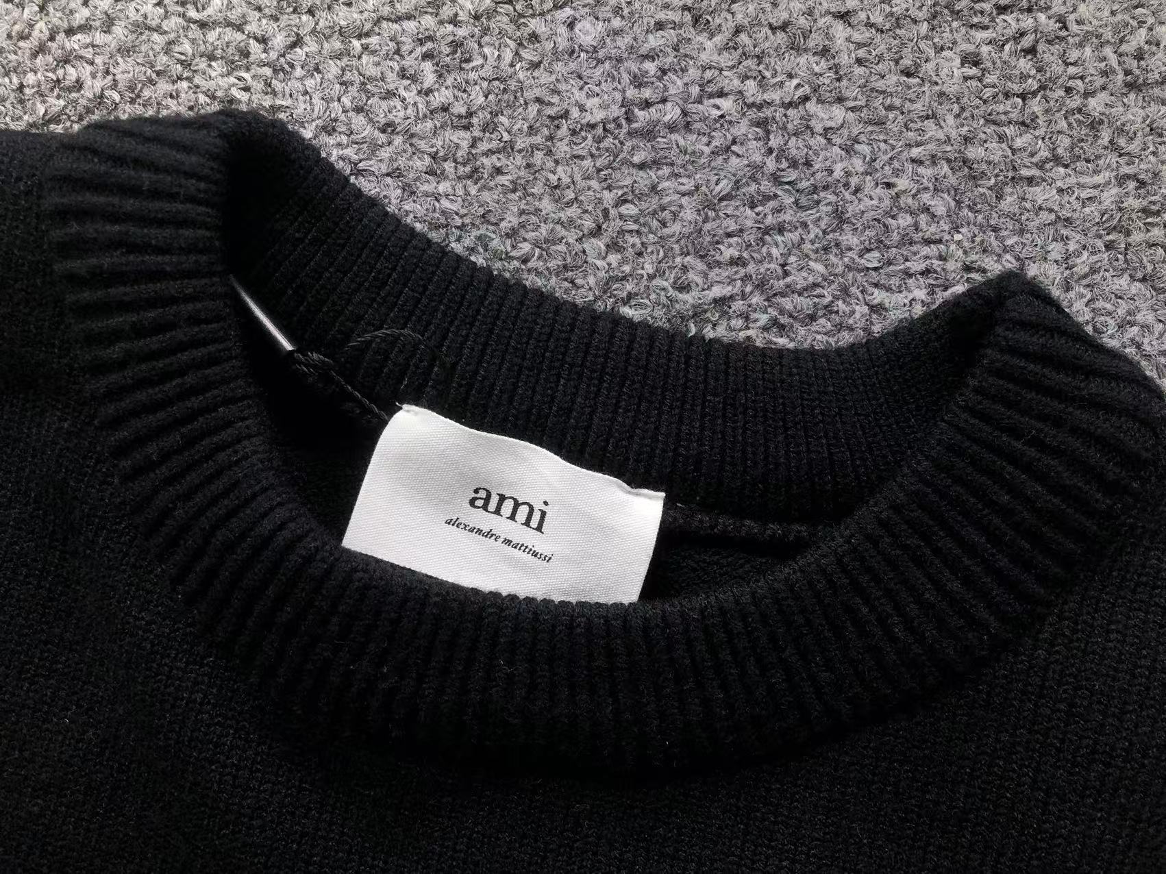 Am1 Sweater