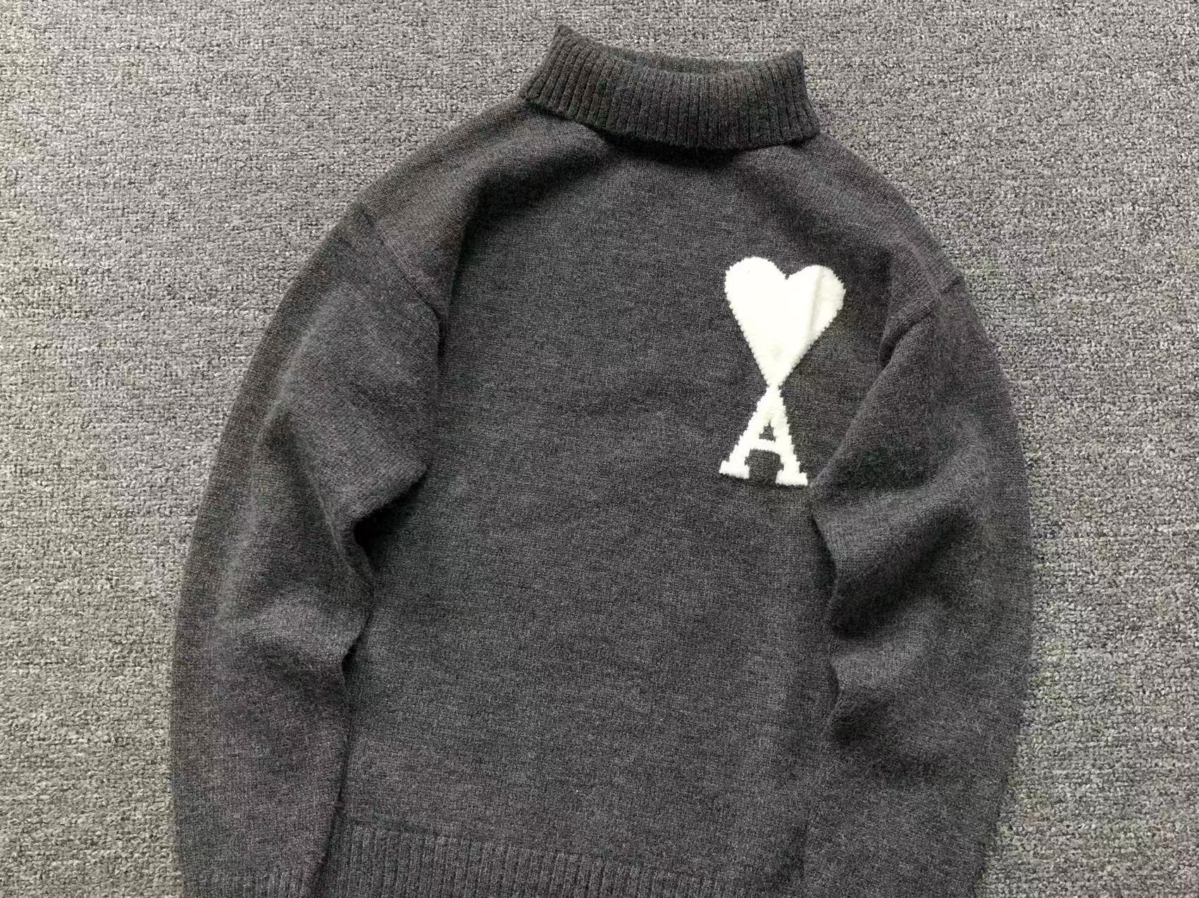 Am1 Sweater