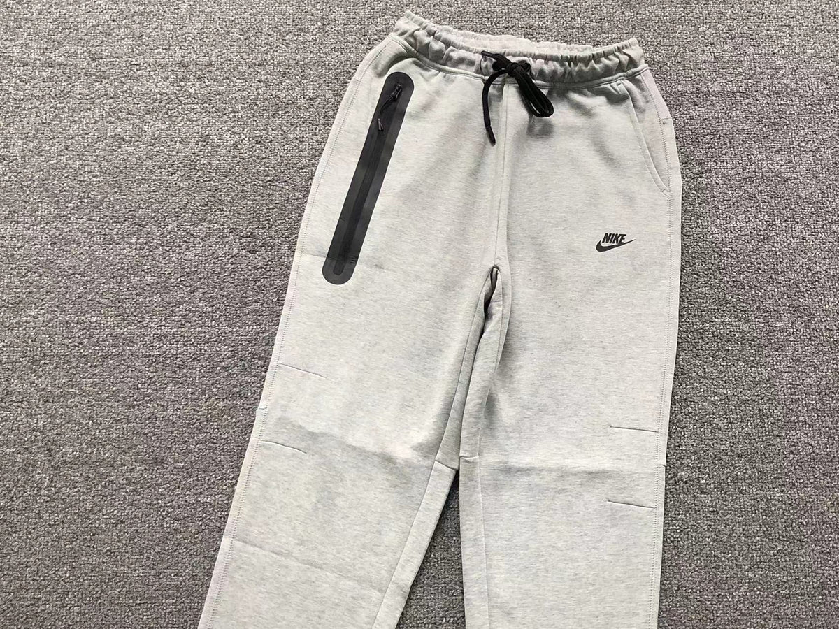 N1K Pants & Hoodie