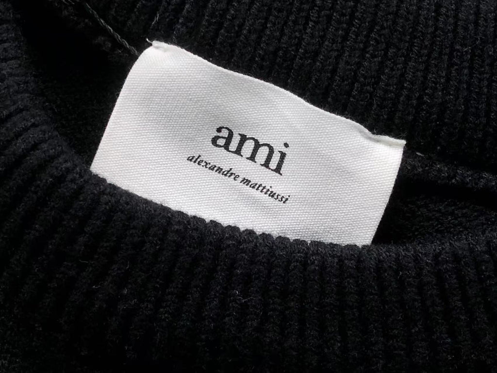 Am1 Sweater