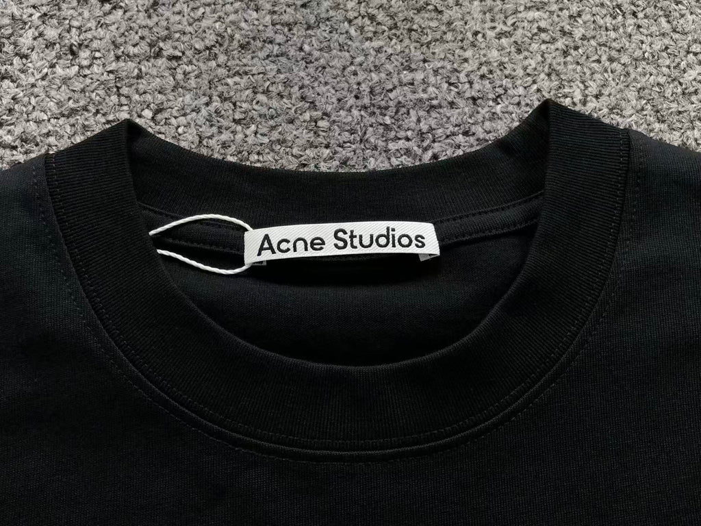 AcneStdios Tshirt