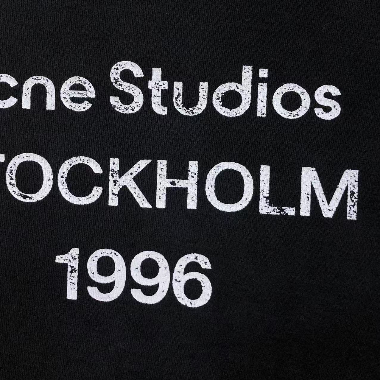 AcneStdios Tshirt