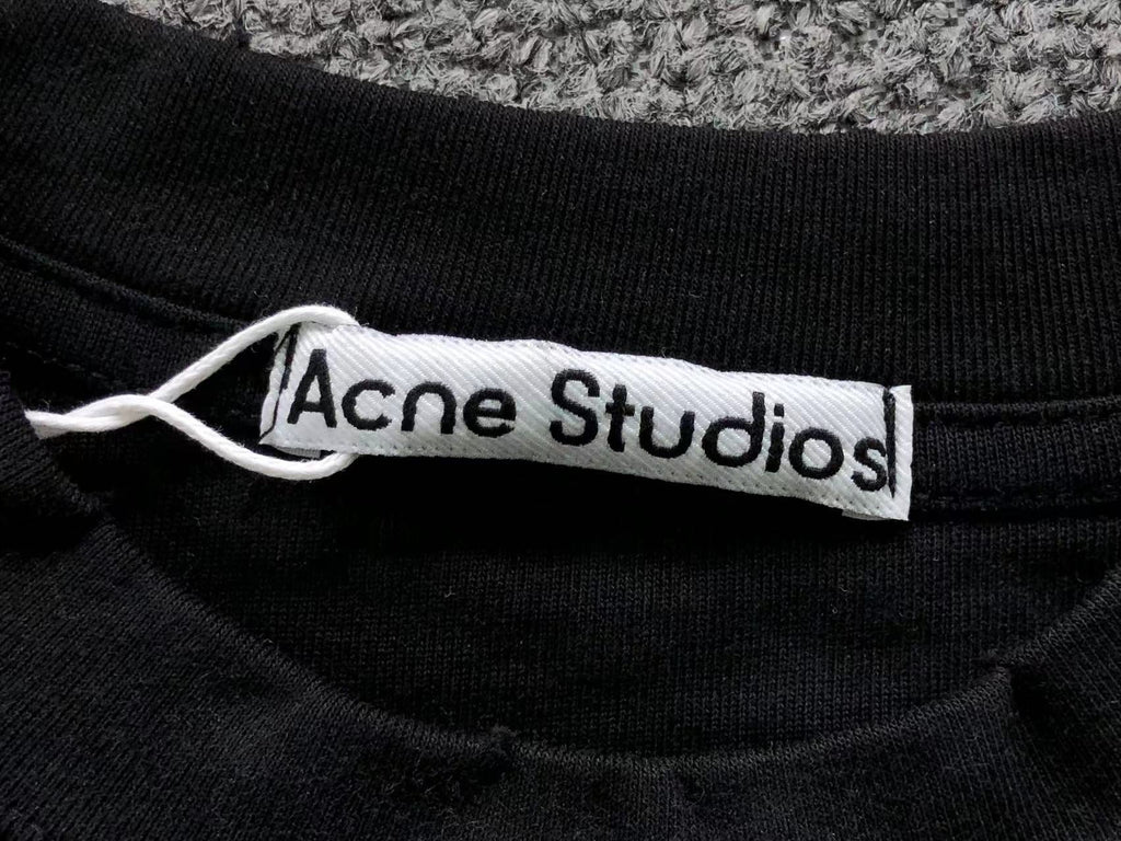 AcneStdios Tshirt