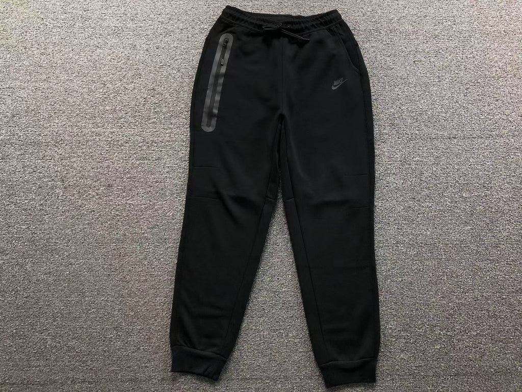 N1K Pants & Hoodie