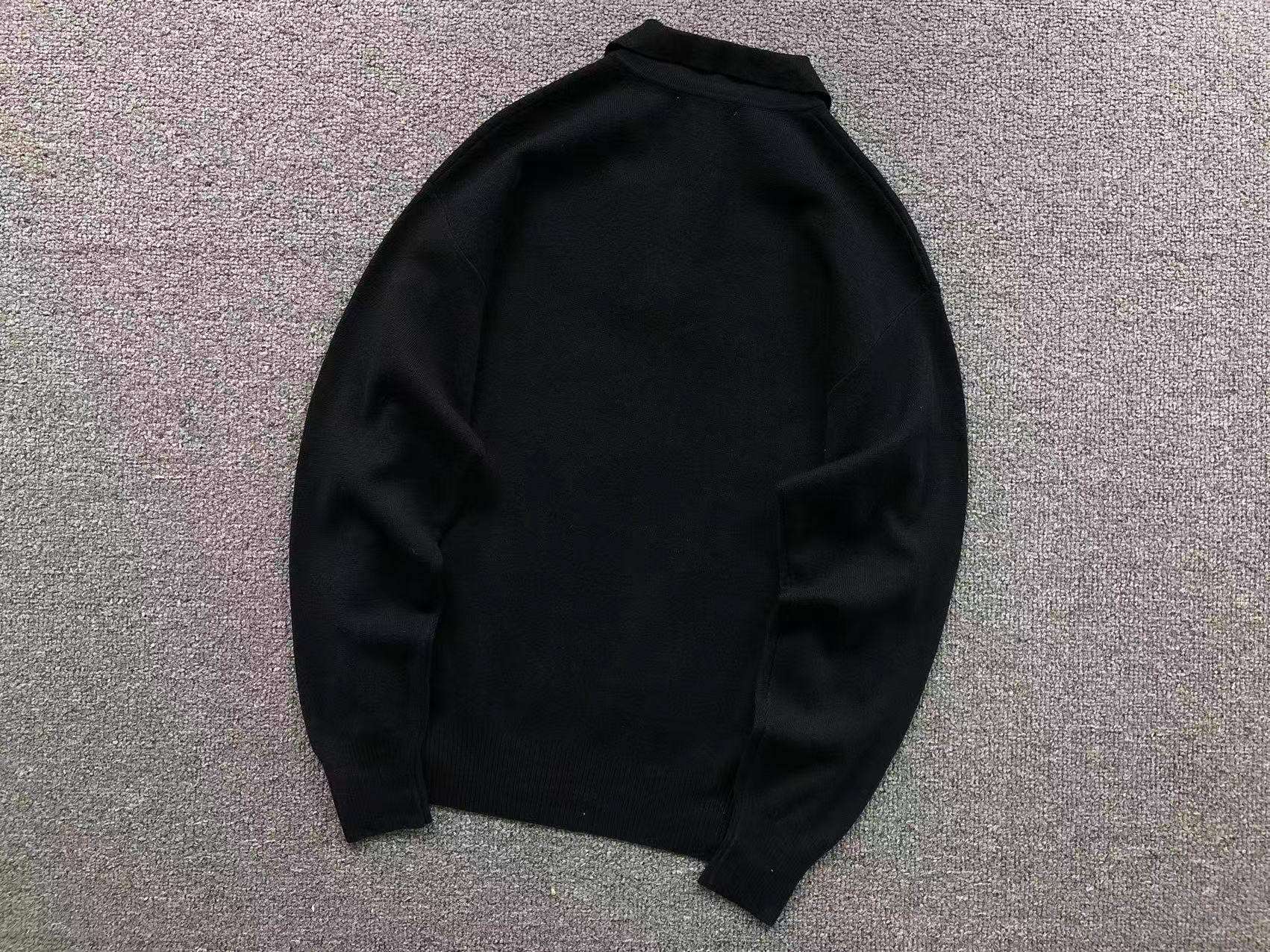 Am1 Sweater