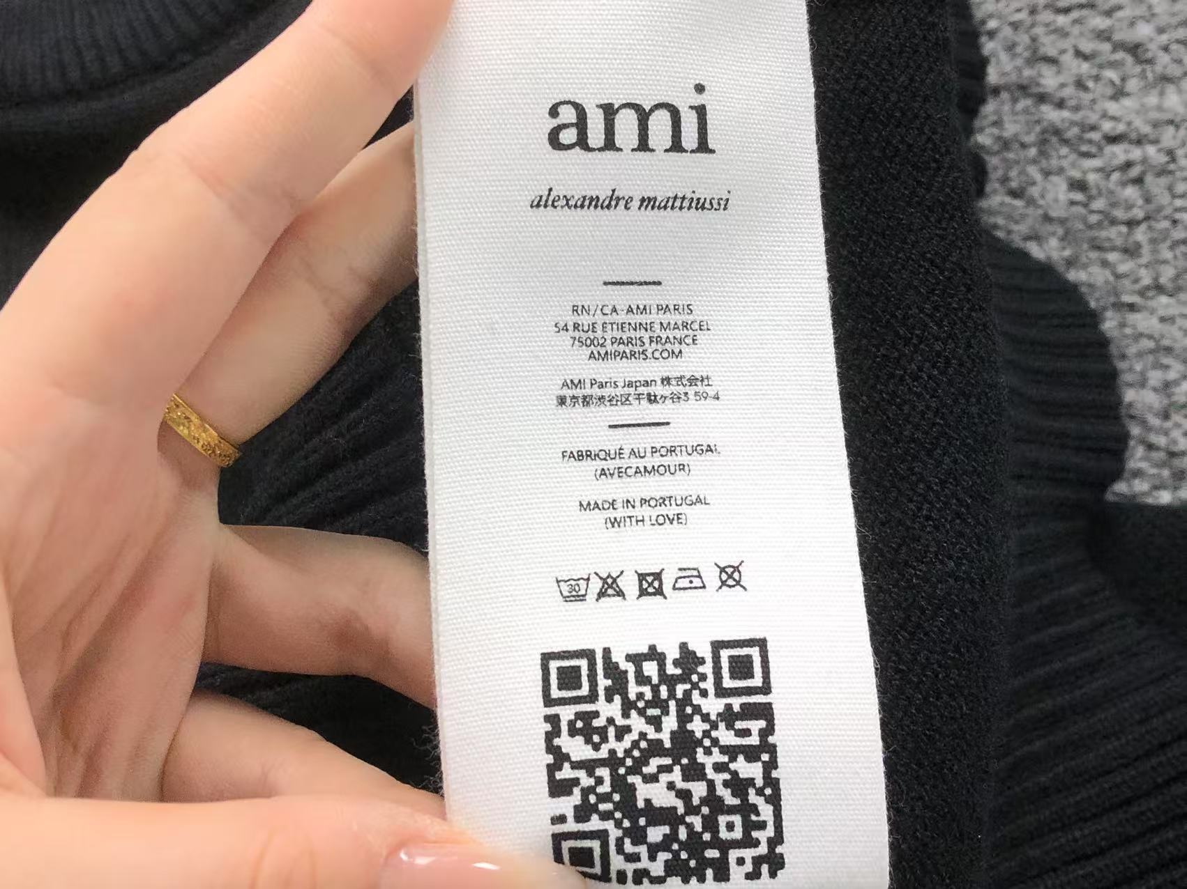 Am1 Sweater