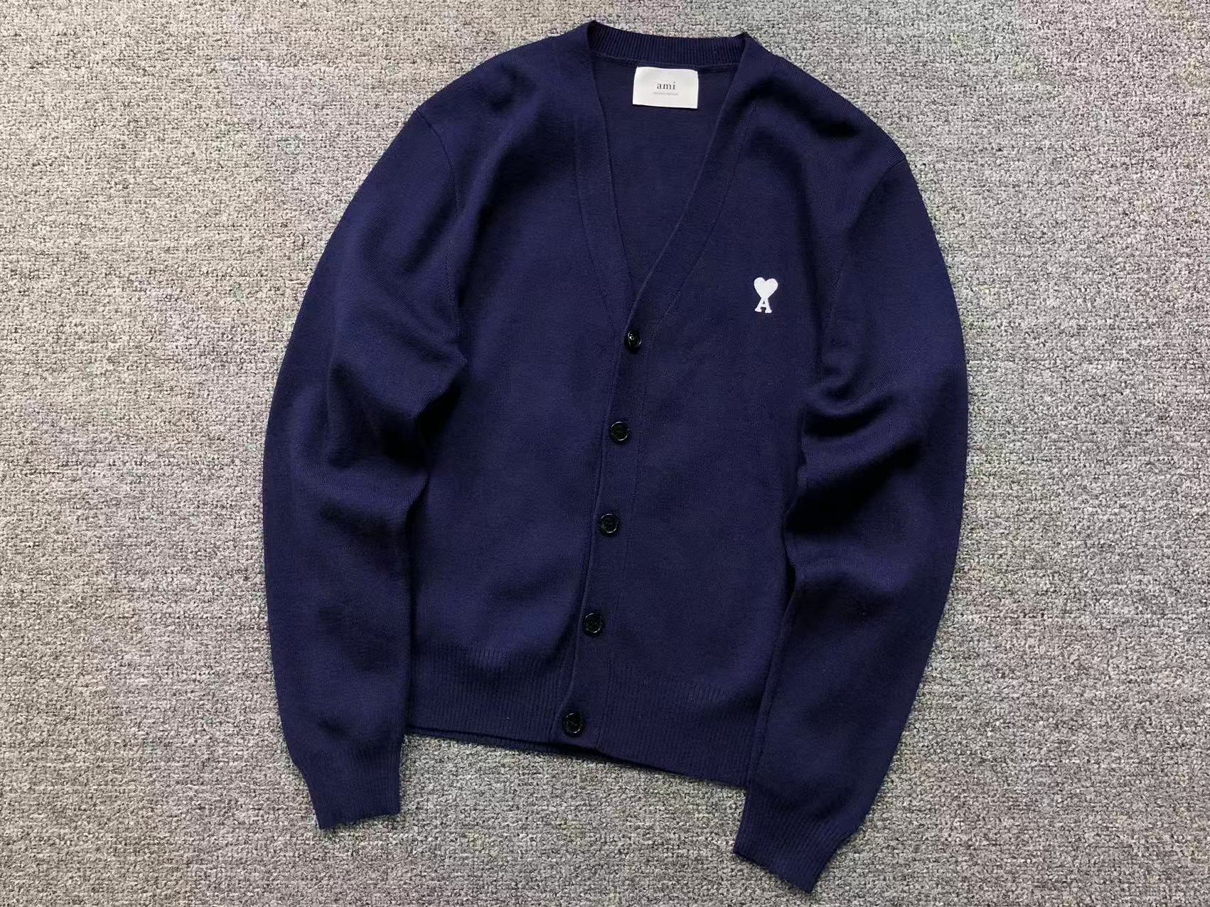 Am1 Sweater
