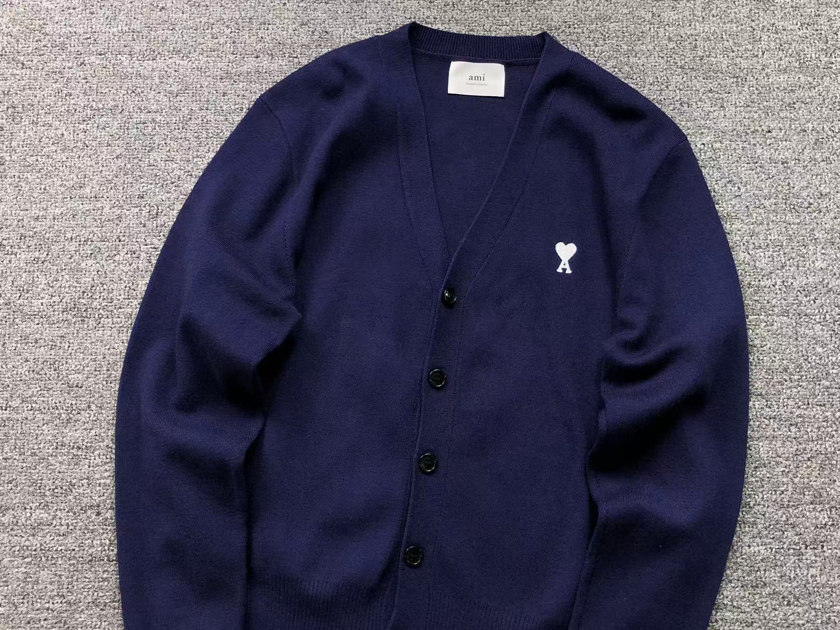 Am1 Sweater