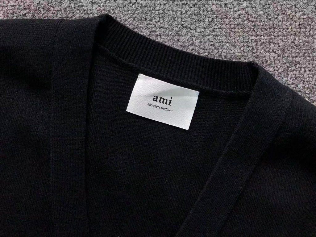 Am1 Sweater