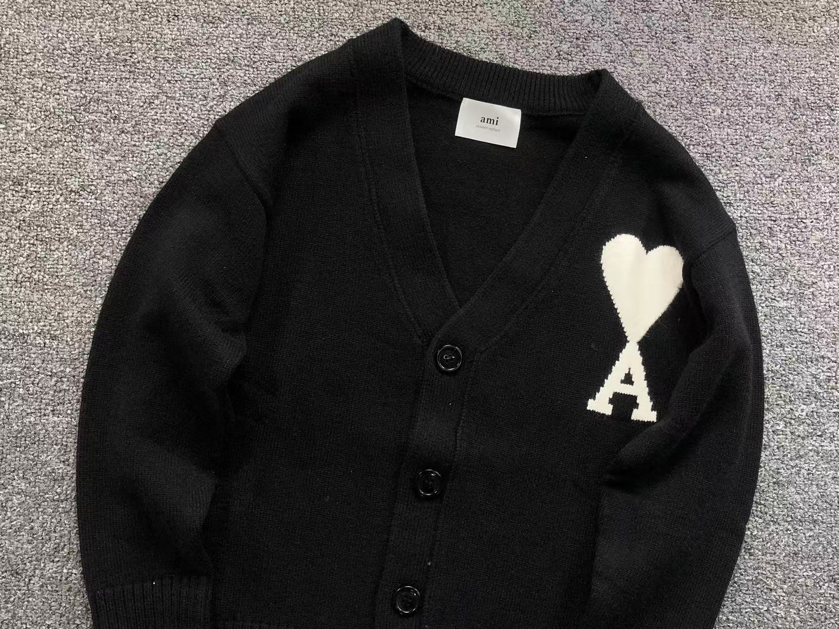 Am1 Sweater