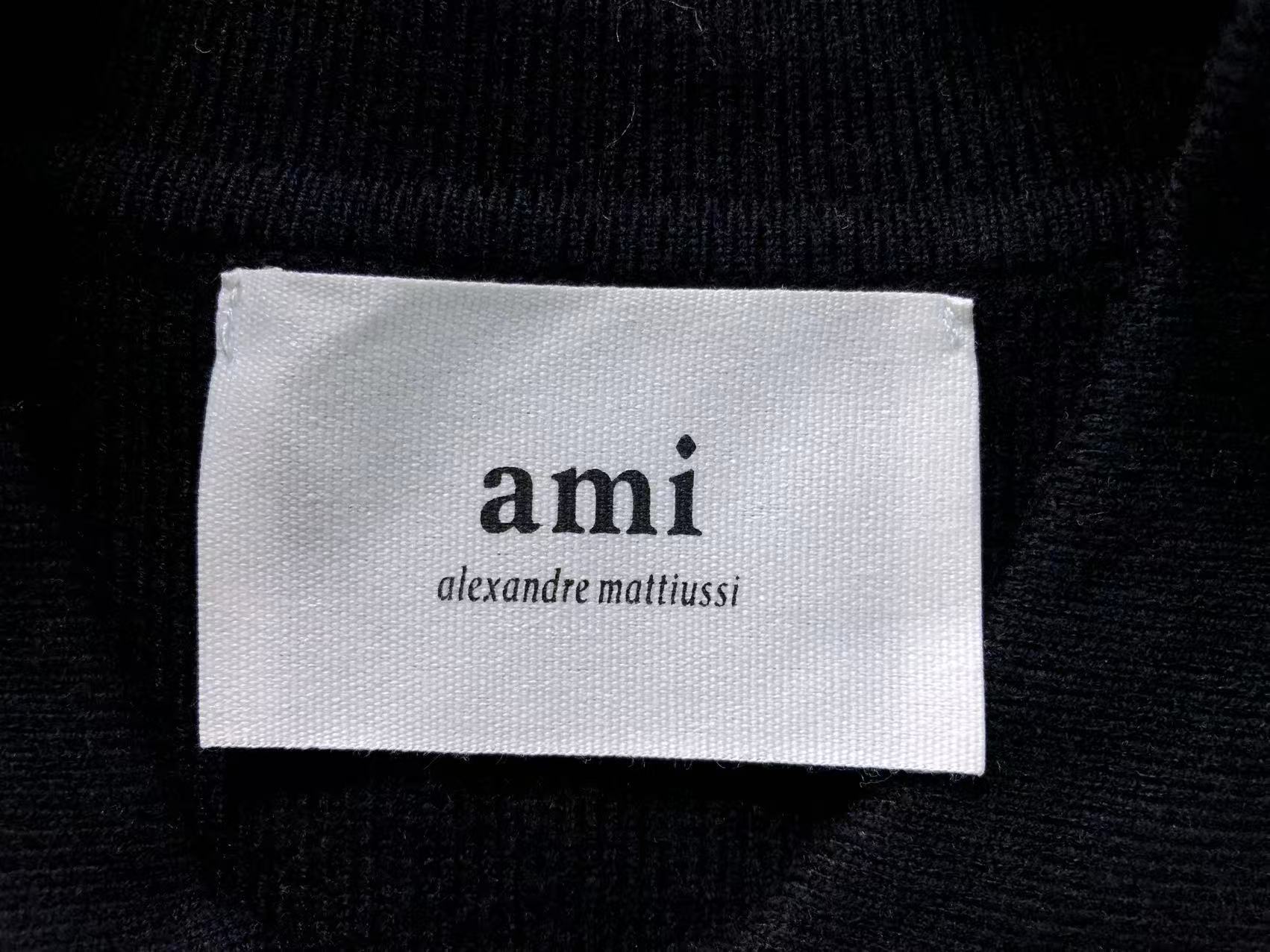 Am1 Sweater