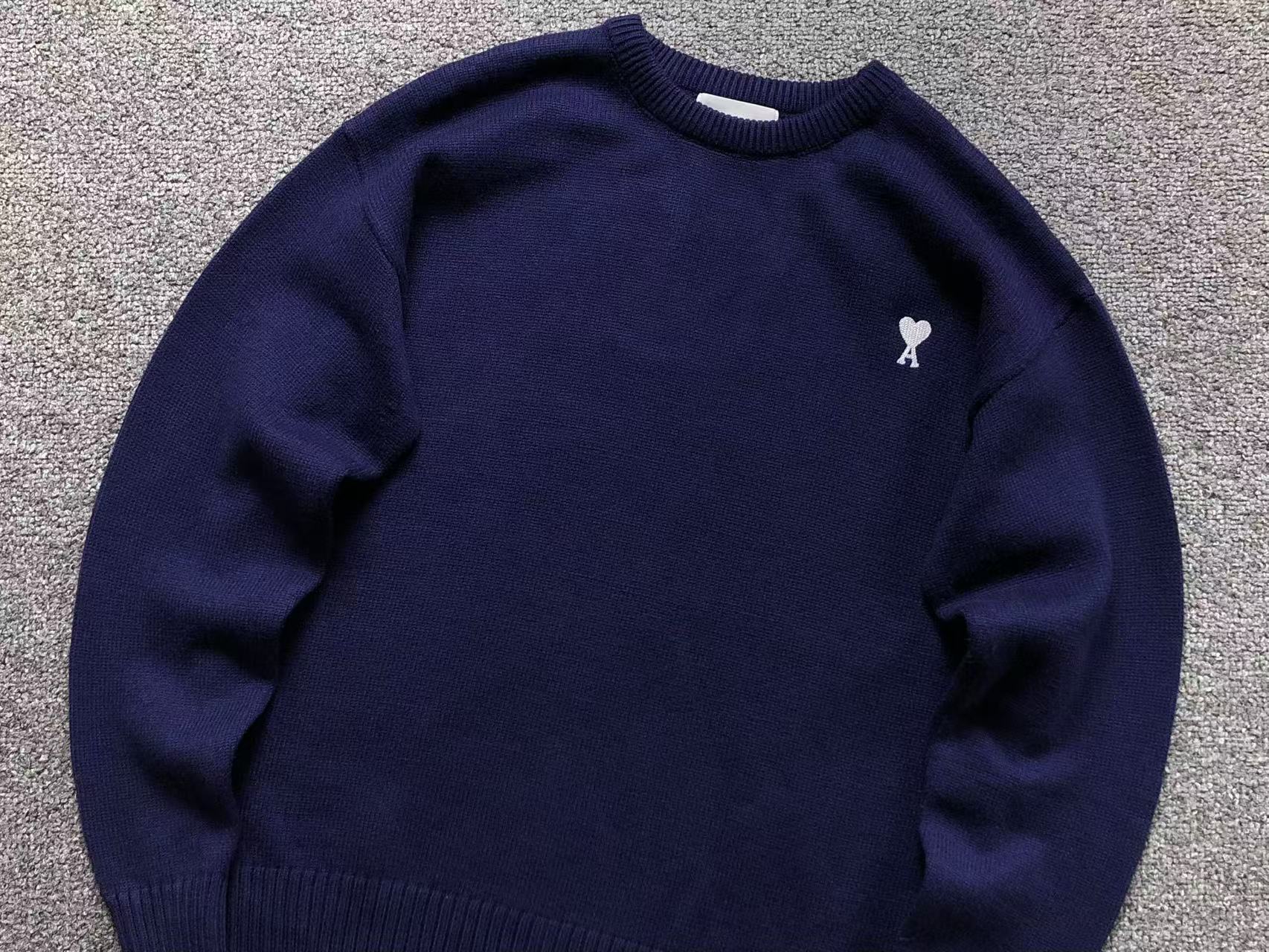 Am1 Sweater