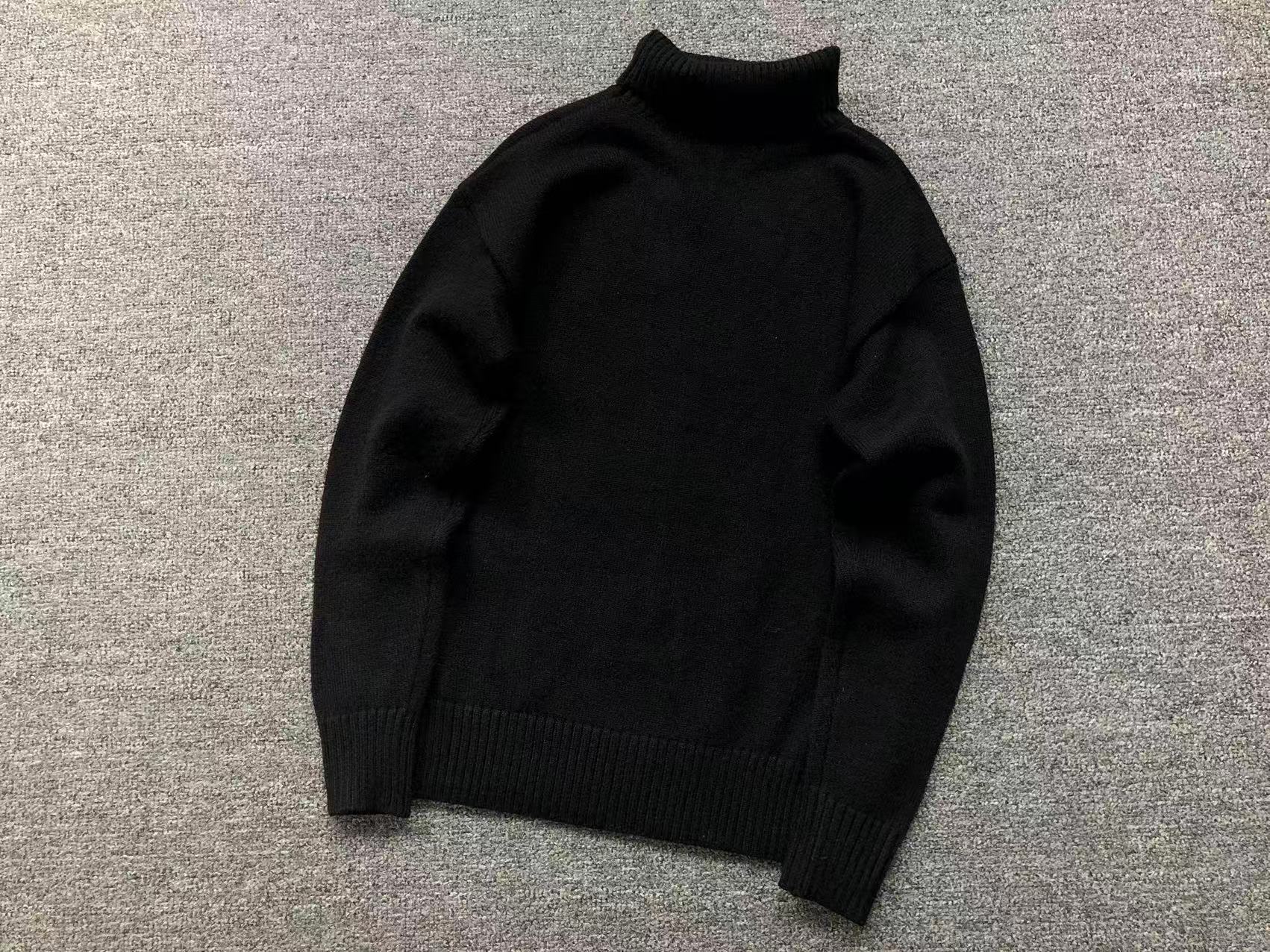 Am1 Sweater
