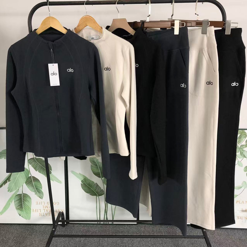 A1O Tracksuit Female