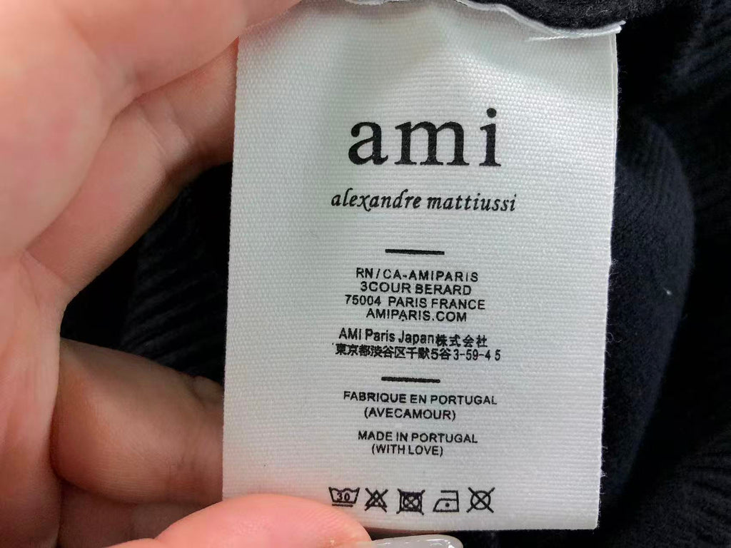 Am1 Sweater